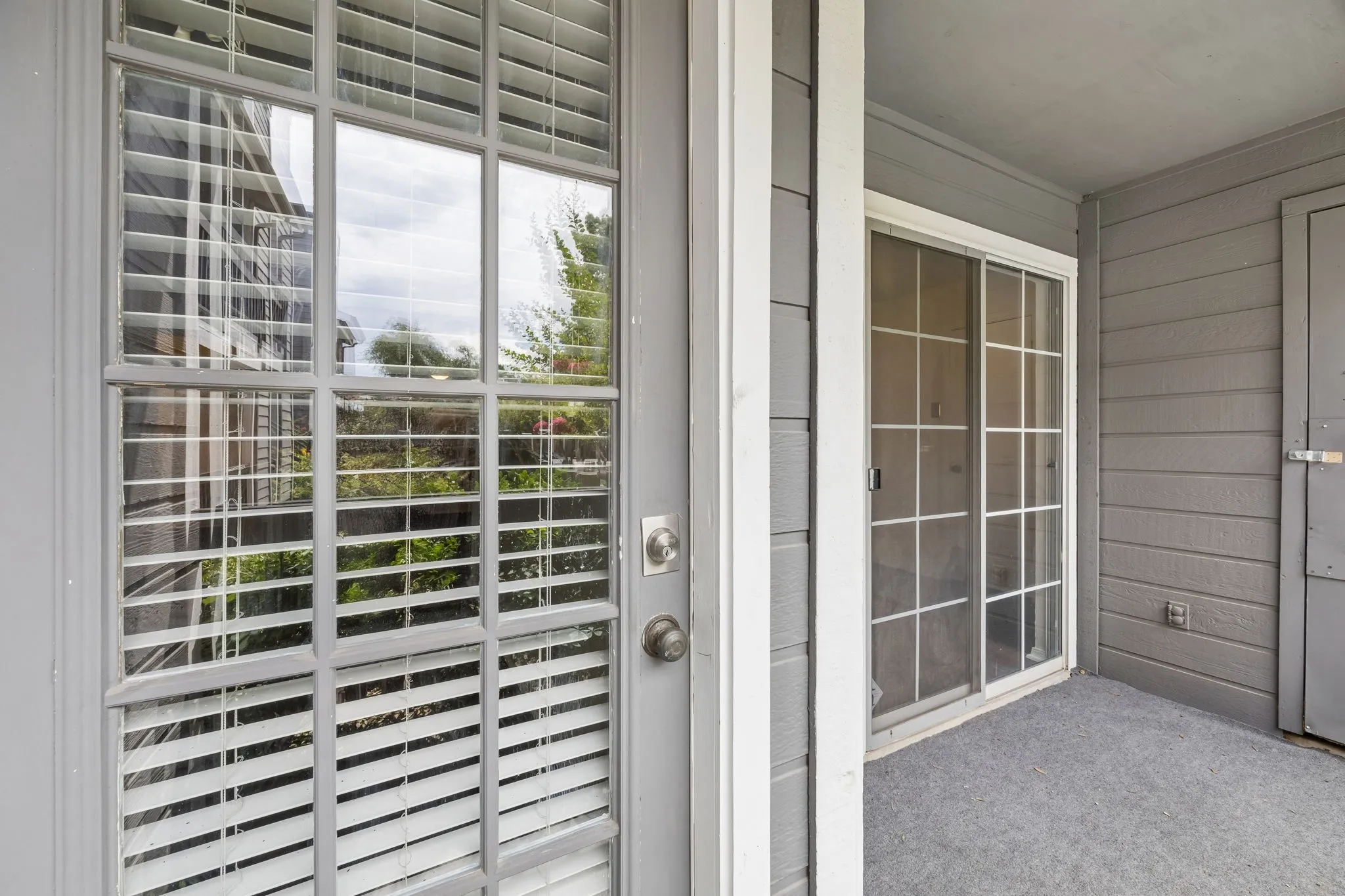 Condominium For Sale in Collin County , 18333 Roehampton Drive 315, Dallas, Texas 75252, 2 Bedroom, 1 Bathroom, Garage spaces, 737 Sqft, built in 1985, mls#21297990, Real Estate Agent in Dallas, Homes For Sale in Collin county, Homes For Sale in Dallas, Realtor in Dallas Texas, Real Estate Brokerage Independent Realty Texas, Luminita Cordes Realtor