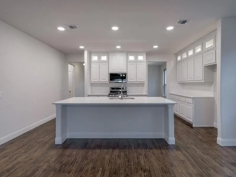 Single Family Residence For Sale in Collin County , 145 Winterwood Drive, Lavon, Texas 75166, 4 Bedroom, 4 Bathroom, 2 Garage spaces, 2,582 Sqft, built in 2024, mls#21307665, Real Estate Agent in Lavon, Homes For Sale in Collin county, Homes For Sale in Lavon, Realtor in Lavon Texas, Real Estate Brokerage Independent Realty Texas, Luminita Cordes Realtor