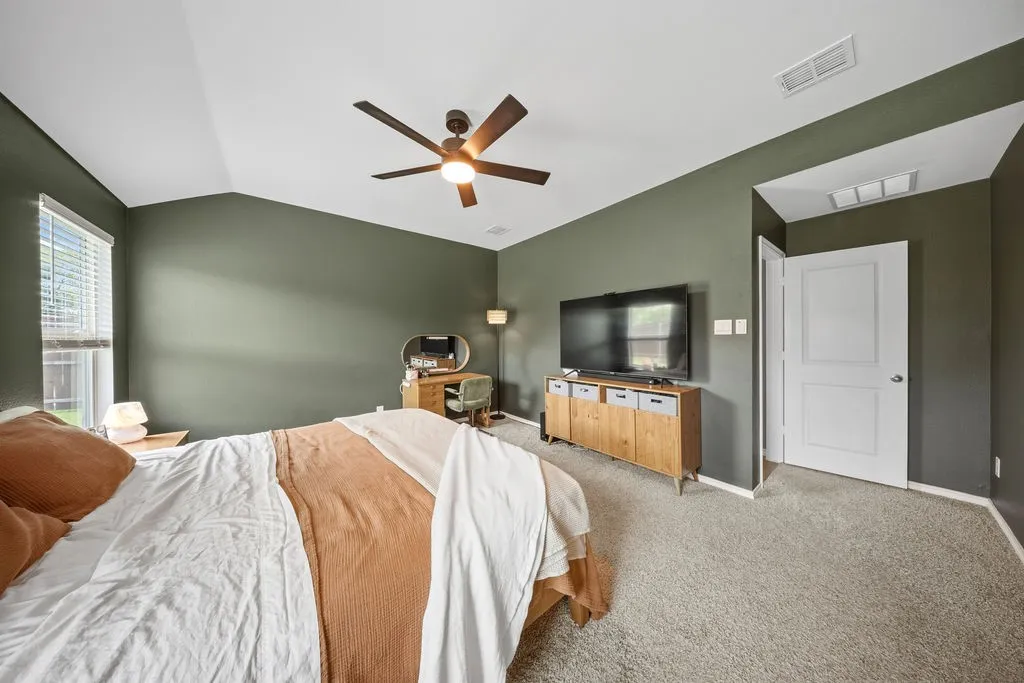 Single Family Residence For Sale in Fannin County , 206 Nokota Drive, Leonard, Texas 75452, 4 Bedroom, 2 Bathroom, 2 Garage spaces, 1,761 Sqft, built in 2025, mls#21298668, Real Estate Agent in Leonard, Homes For Sale in Fannin county, Homes For Sale in Leonard, Realtor in Leonard Texas, Real Estate Brokerage Independent Realty Texas, Luminita Cordes Realtor