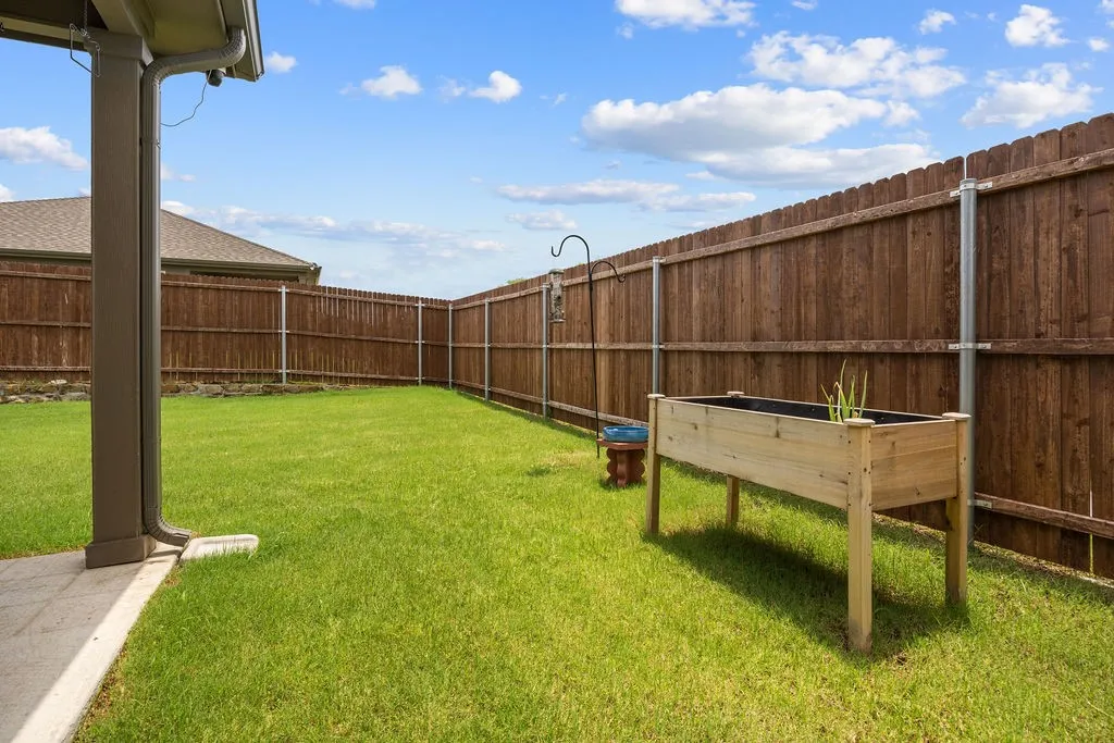Single Family Residence For Sale in Fannin County , 206 Nokota Drive, Leonard, Texas 75452, 4 Bedroom, 2 Bathroom, 2 Garage spaces, 1,761 Sqft, built in 2025, mls#21298668, Real Estate Agent in Leonard, Homes For Sale in Fannin county, Homes For Sale in Leonard, Realtor in Leonard Texas, Real Estate Brokerage Independent Realty Texas, Luminita Cordes Realtor