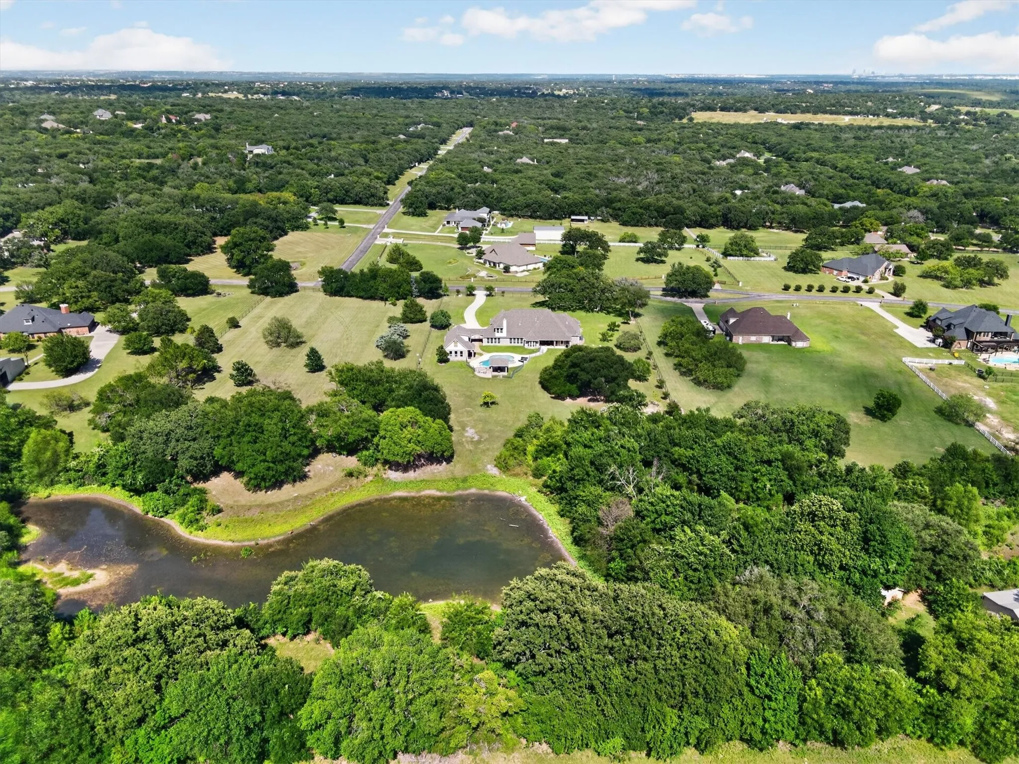 Single Family Residence For Sale in Parker County , 1224 Boling Ranch Road N, Azle, Texas 76020, 4 Bedroom, 4 Bathroom, 4 Garage spaces, 4,511 Sqft, built in 2001, mls#21307613, Real Estate Agent in Azle, Homes For Sale in Parker county, Homes For Sale in Azle, Realtor in Azle Texas, Real Estate Brokerage Independent Realty Texas, Luminita Cordes Realtor