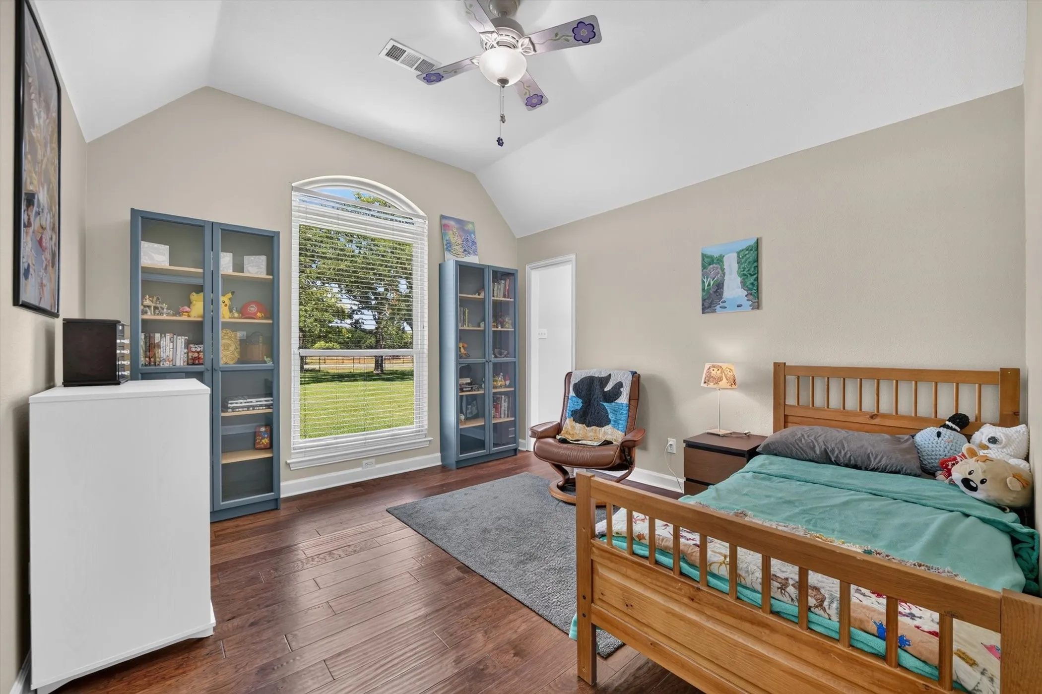 Single Family Residence For Sale in Parker County , 1224 Boling Ranch Road N, Azle, Texas 76020, 4 Bedroom, 4 Bathroom, 4 Garage spaces, 4,511 Sqft, built in 2001, mls#21307613, Real Estate Agent in Azle, Homes For Sale in Parker county, Homes For Sale in Azle, Realtor in Azle Texas, Real Estate Brokerage Independent Realty Texas, Luminita Cordes Realtor