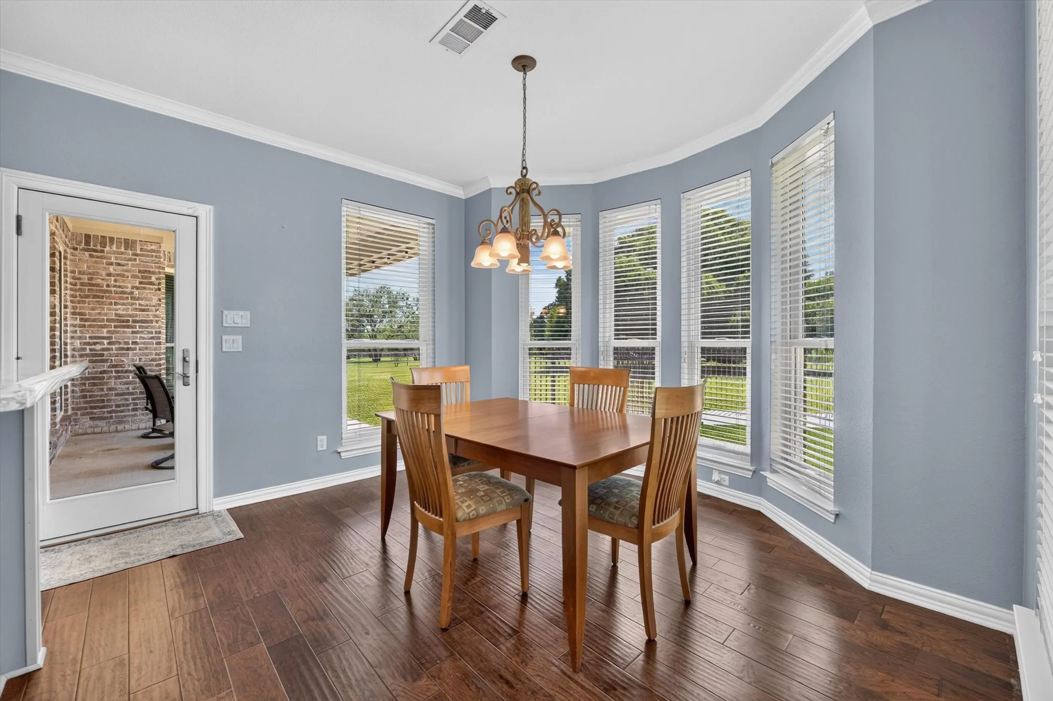 Single Family Residence For Sale in Parker County , 1224 Boling Ranch Road N, Azle, Texas 76020, 4 Bedroom, 4 Bathroom, 4 Garage spaces, 4,511 Sqft, built in 2001, mls#21307613, Real Estate Agent in Azle, Homes For Sale in Parker county, Homes For Sale in Azle, Realtor in Azle Texas, Real Estate Brokerage Independent Realty Texas, Luminita Cordes Realtor