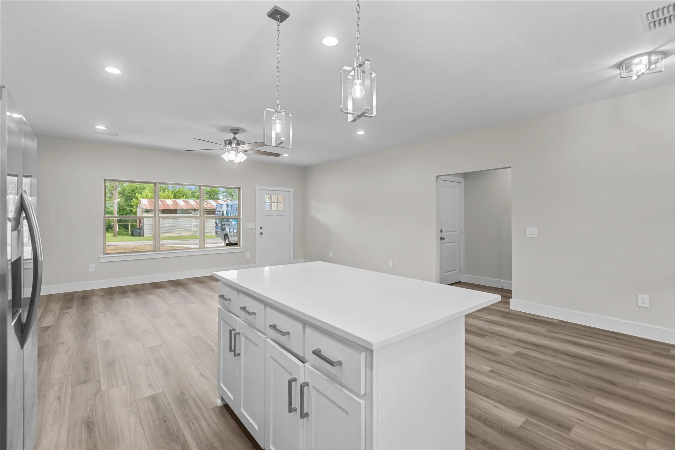 Single Family Residence For Sale in Grayson County , 106 N Lackey Street, Tom Bean, Texas 75489, 3 Bedroom, 2 Bathroom, 2 Garage spaces, 1,521 Sqft, built in 2026, mls#21307524, Real Estate Agent in Tom Bean, Homes For Sale in Grayson county, Homes For Sale in Tom Bean, Realtor in Tom Bean Texas, Real Estate Brokerage Independent Realty Texas, Luminita Cordes Realtor