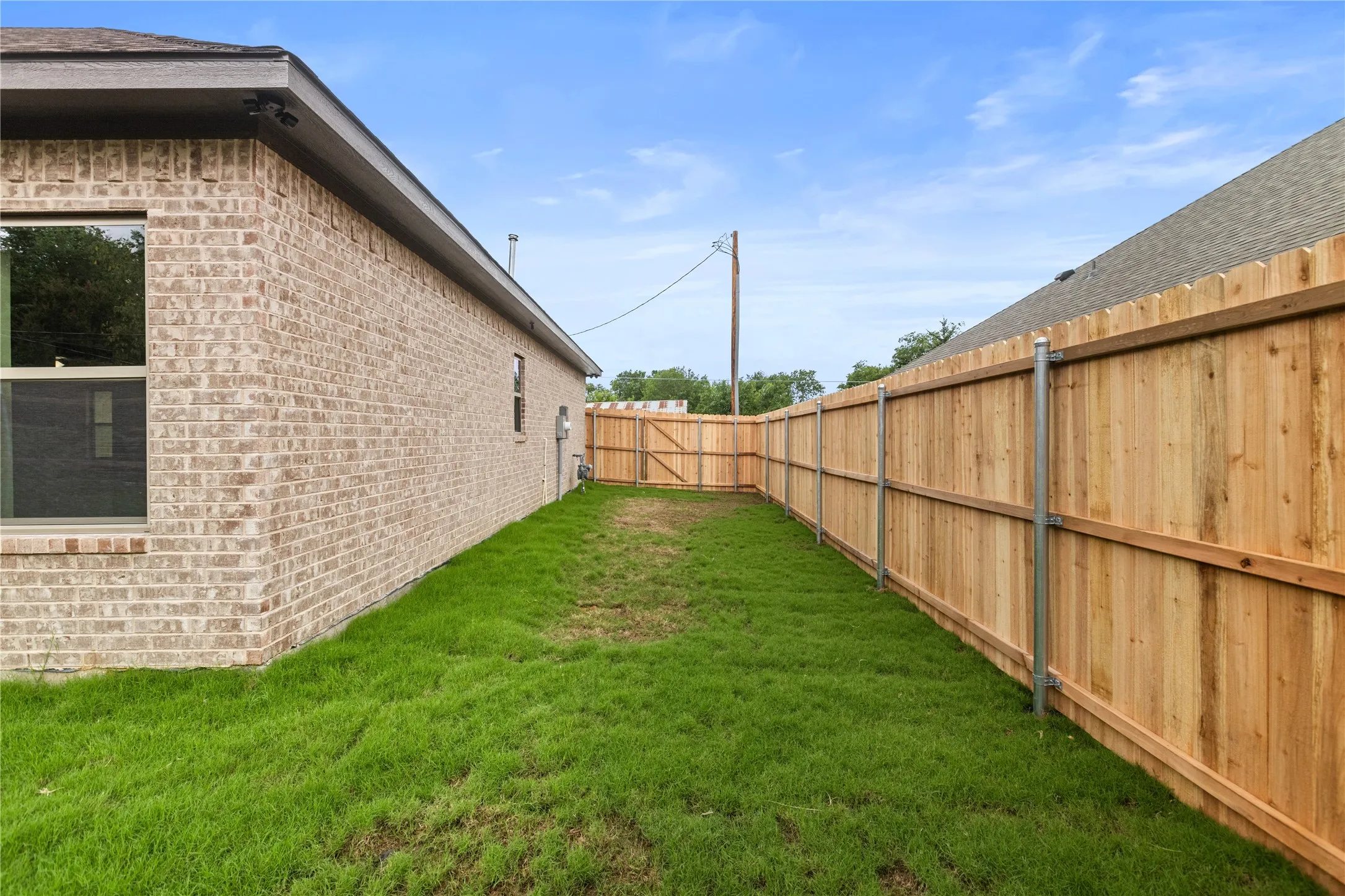 Single Family Residence For Sale in Grayson County , 106 N Lackey Street, Tom Bean, Texas 75489, 3 Bedroom, 2 Bathroom, 2 Garage spaces, 1,521 Sqft, built in 2026, mls#21307524, Real Estate Agent in Tom Bean, Homes For Sale in Grayson county, Homes For Sale in Tom Bean, Realtor in Tom Bean Texas, Real Estate Brokerage Independent Realty Texas, Luminita Cordes Realtor