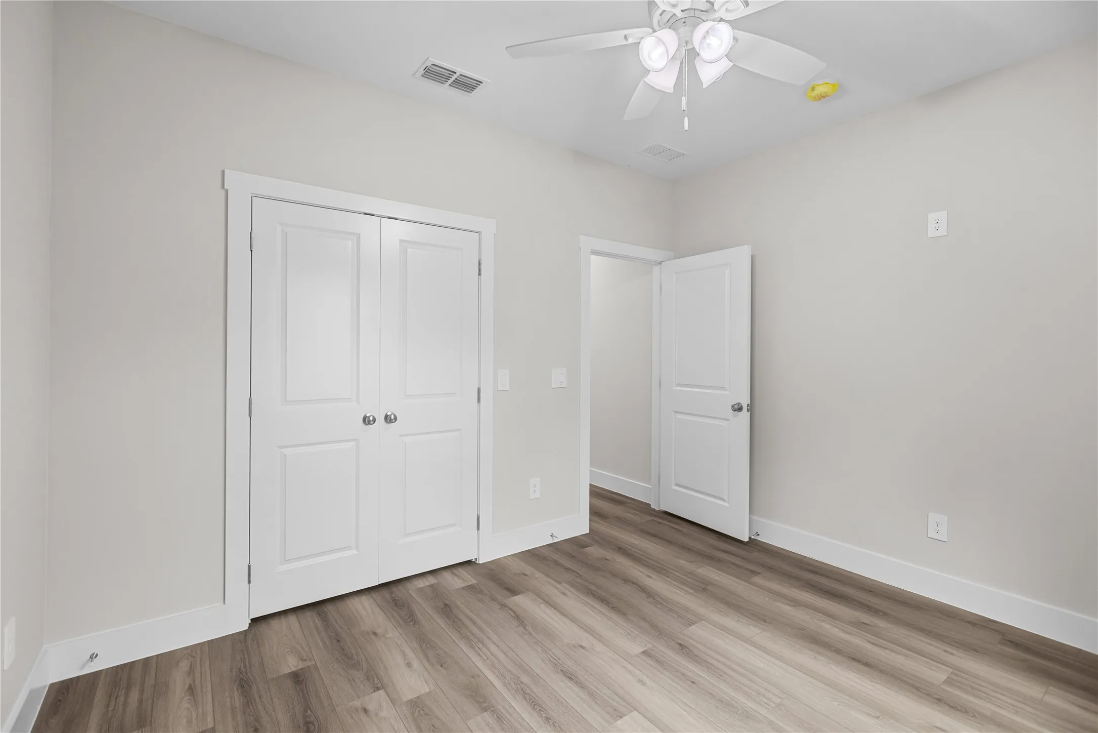 Single Family Residence For Sale in Grayson County , 106 N Lackey Street, Tom Bean, Texas 75489, 3 Bedroom, 2 Bathroom, 2 Garage spaces, 1,521 Sqft, built in 2026, mls#21307524, Real Estate Agent in Tom Bean, Homes For Sale in Grayson county, Homes For Sale in Tom Bean, Realtor in Tom Bean Texas, Real Estate Brokerage Independent Realty Texas, Luminita Cordes Realtor
