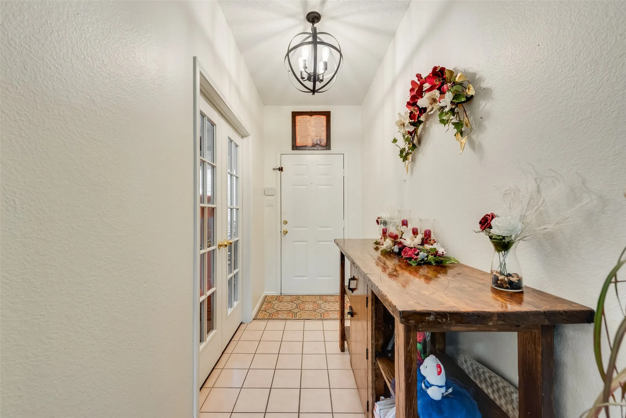 Single Family Residence For Sale in Tarrant County , 6420 St Alban Court, Arlington, Texas 76001, 4 Bedroom, 2 Bathroom, 2 Garage spaces, 1,772 Sqft, built in 1997, mls#21307144, Real Estate Agent in Arlington, Homes For Sale in Tarrant county, Homes For Sale in Arlington, Realtor in Arlington Texas, Real Estate Brokerage Independent Realty Texas, Luminita Cordes Realtor