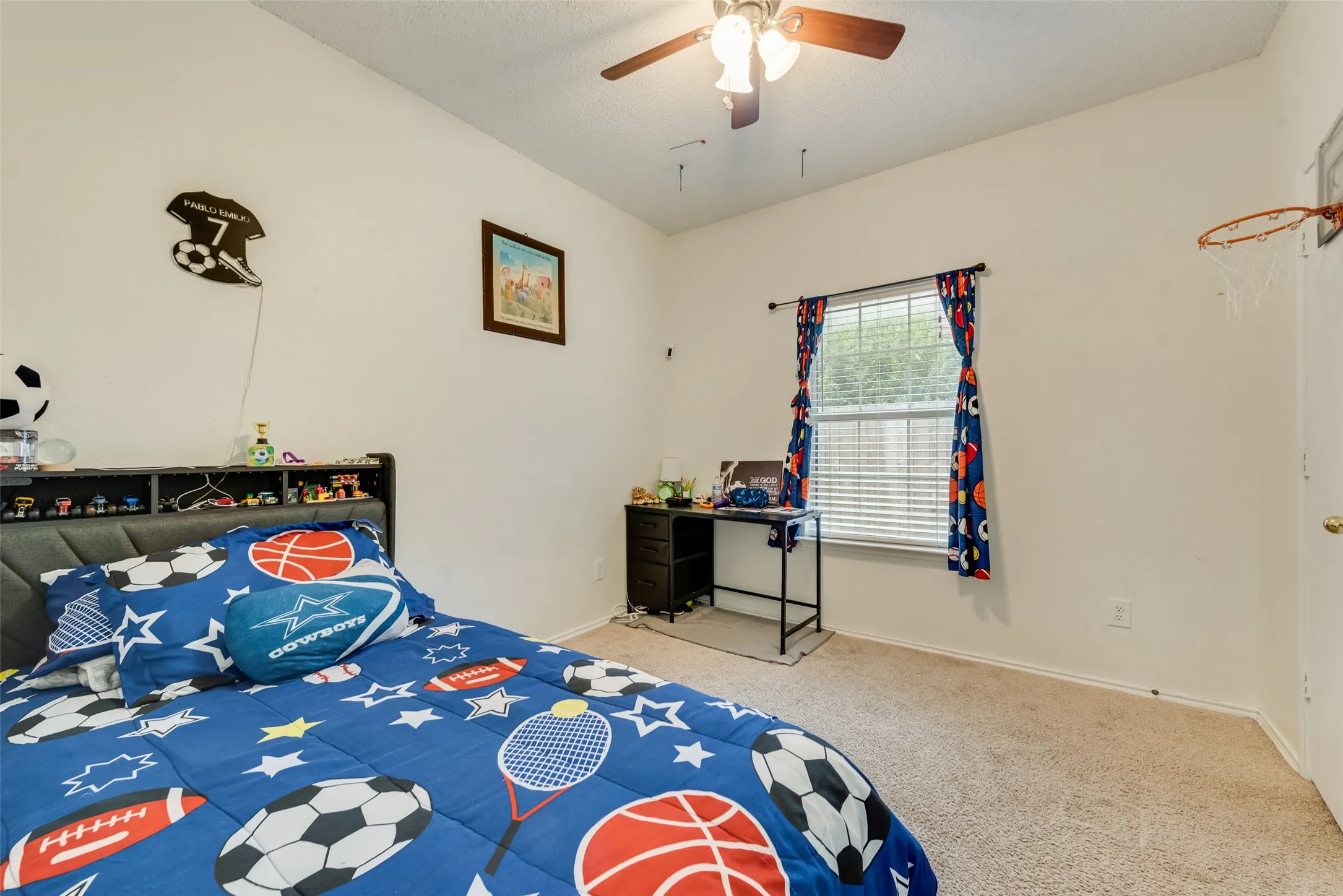 Single Family Residence For Sale in Tarrant County , 6420 St Alban Court, Arlington, Texas 76001, 4 Bedroom, 2 Bathroom, 2 Garage spaces, 1,772 Sqft, built in 1997, mls#21307144, Real Estate Agent in Arlington, Homes For Sale in Tarrant county, Homes For Sale in Arlington, Realtor in Arlington Texas, Real Estate Brokerage Independent Realty Texas, Luminita Cordes Realtor