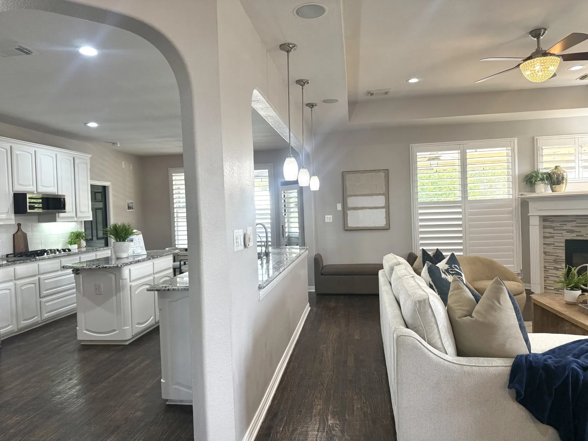 Single Family Residence For Sale in Tarrant County , 1552 Penny Lane, Keller, Texas 76248, 4 Bedroom, 4 Bathroom, 3 Garage spaces, 3,426 Sqft, built in 2002, mls#21302622, Real Estate Agent in Keller, Homes For Sale in Tarrant county, Homes For Sale in Keller, Realtor in Keller Texas, Real Estate Brokerage Independent Realty Texas, Luminita Cordes Realtor