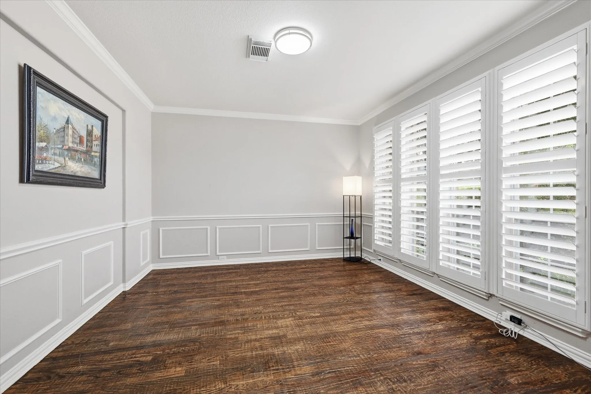 Single Family Residence For Sale in Tarrant County , 1552 Penny Lane, Keller, Texas 76248, 4 Bedroom, 4 Bathroom, 3 Garage spaces, 3,426 Sqft, built in 2002, mls#21302622, Real Estate Agent in Keller, Homes For Sale in Tarrant county, Homes For Sale in Keller, Realtor in Keller Texas, Real Estate Brokerage Independent Realty Texas, Luminita Cordes Realtor