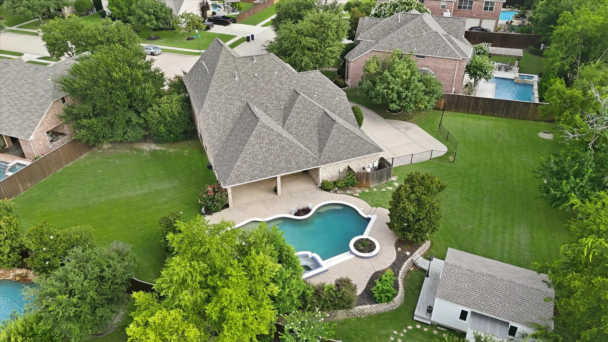 Single Family Residence For Sale in Tarrant County , 1552 Penny Lane, Keller, Texas 76248, 4 Bedroom, 4 Bathroom, 3 Garage spaces, 3,426 Sqft, built in 2002, mls#21302622, Real Estate Agent in Keller, Homes For Sale in Tarrant county, Homes For Sale in Keller, Realtor in Keller Texas, Real Estate Brokerage Independent Realty Texas, Luminita Cordes Realtor