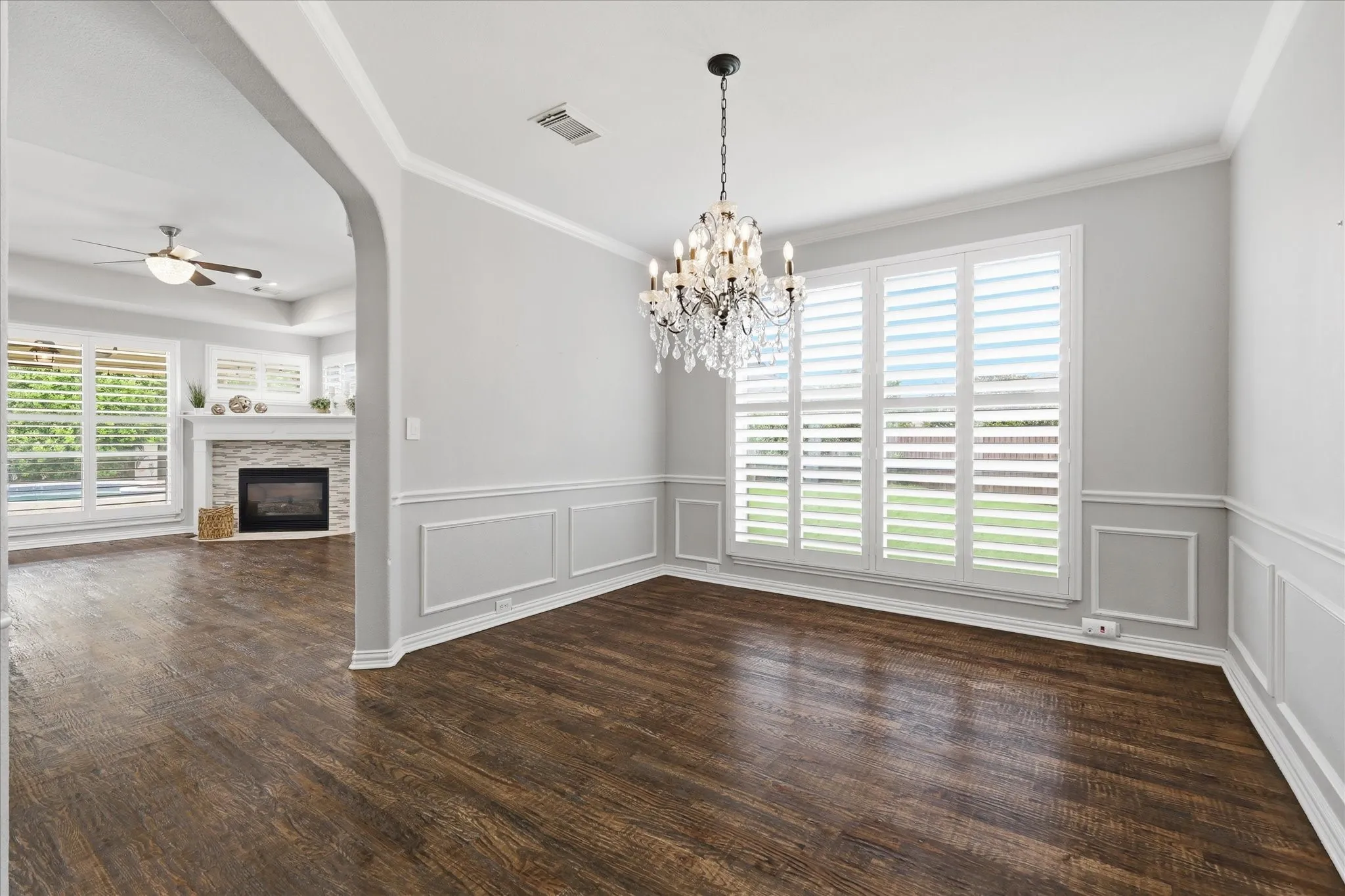 Single Family Residence For Sale in Tarrant County , 1552 Penny Lane, Keller, Texas 76248, 4 Bedroom, 4 Bathroom, 3 Garage spaces, 3,426 Sqft, built in 2002, mls#21302622, Real Estate Agent in Keller, Homes For Sale in Tarrant county, Homes For Sale in Keller, Realtor in Keller Texas, Real Estate Brokerage Independent Realty Texas, Luminita Cordes Realtor