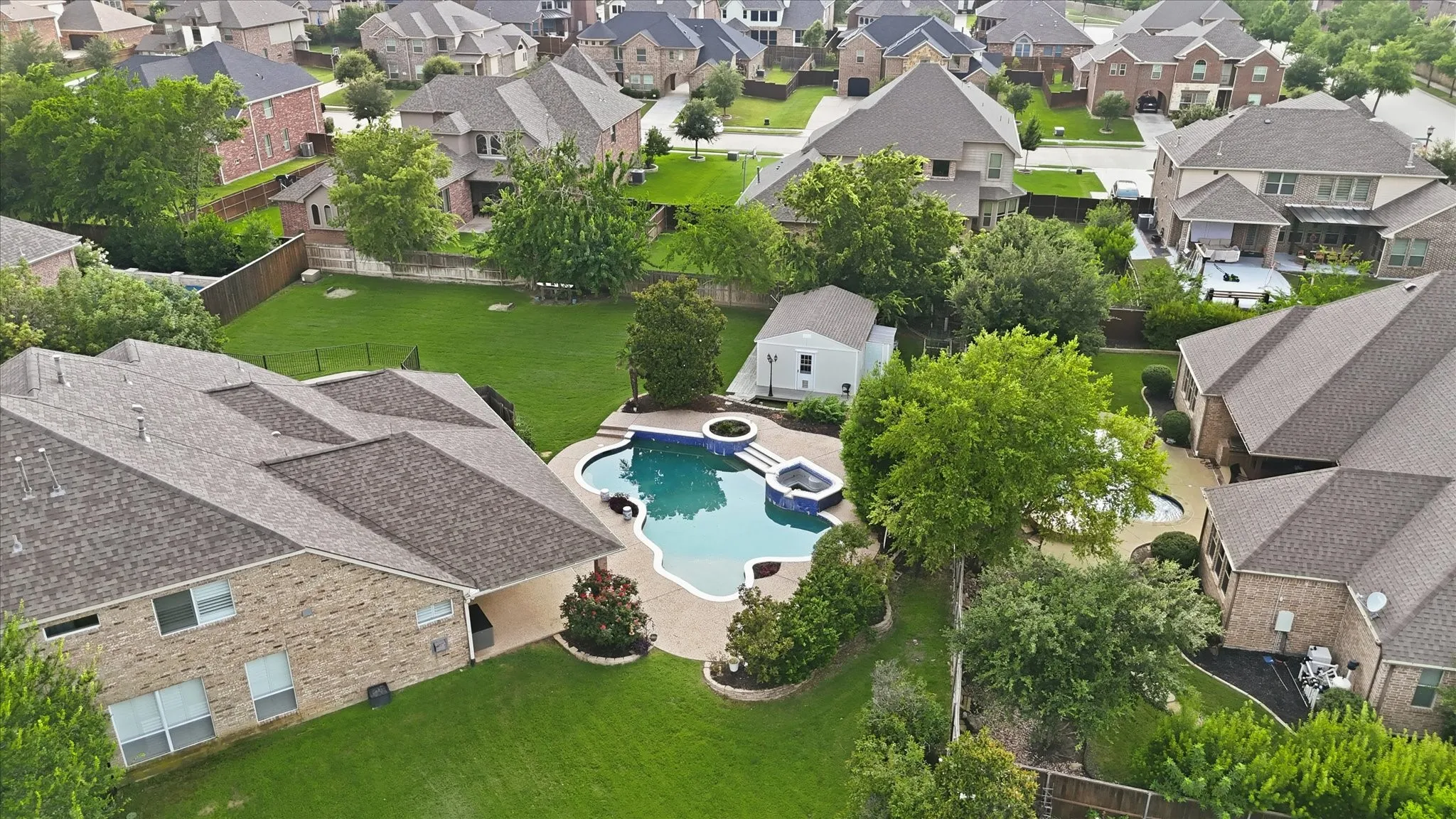 Single Family Residence For Sale in Tarrant County , 1552 Penny Lane, Keller, Texas 76248, 4 Bedroom, 4 Bathroom, 3 Garage spaces, 3,426 Sqft, built in 2002, mls#21302622, Real Estate Agent in Keller, Homes For Sale in Tarrant county, Homes For Sale in Keller, Realtor in Keller Texas, Real Estate Brokerage Independent Realty Texas, Luminita Cordes Realtor