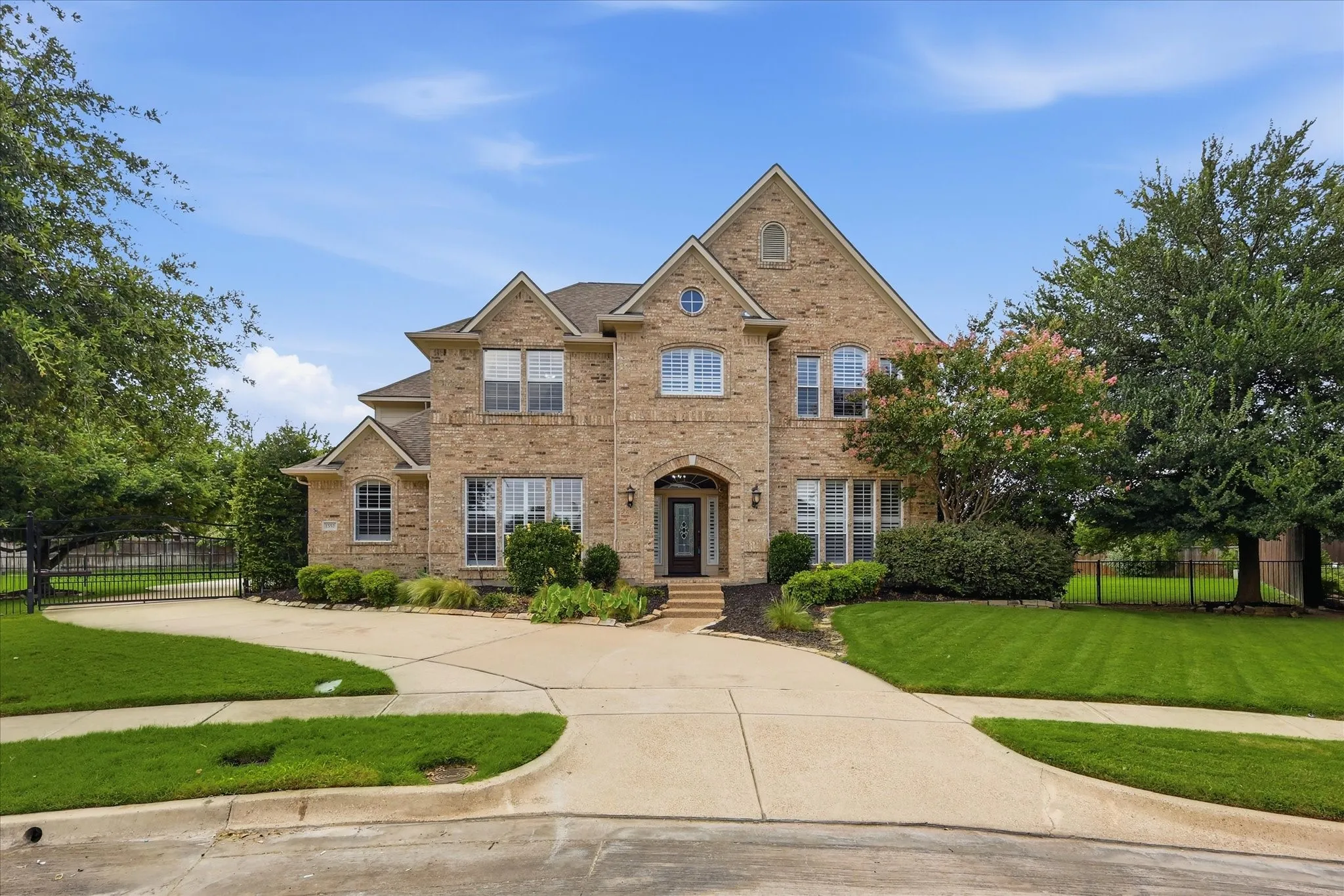 Single Family Residence For Sale in Tarrant County , 1552 Penny Lane, Keller, Texas 76248, 4 Bedroom, 4 Bathroom, 3 Garage spaces, 3,426 Sqft, built in 2002, mls#21302622, Real Estate Agent in Keller, Homes For Sale in Tarrant county, Homes For Sale in Keller, Realtor in Keller Texas, Real Estate Brokerage Independent Realty Texas, Luminita Cordes Realtor