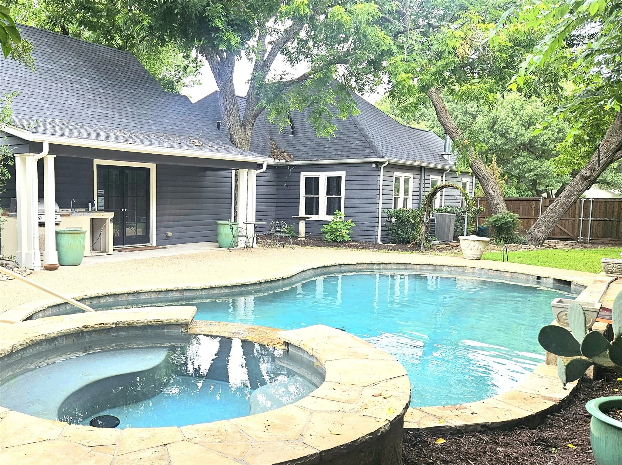The native trees make the yard so inviting!