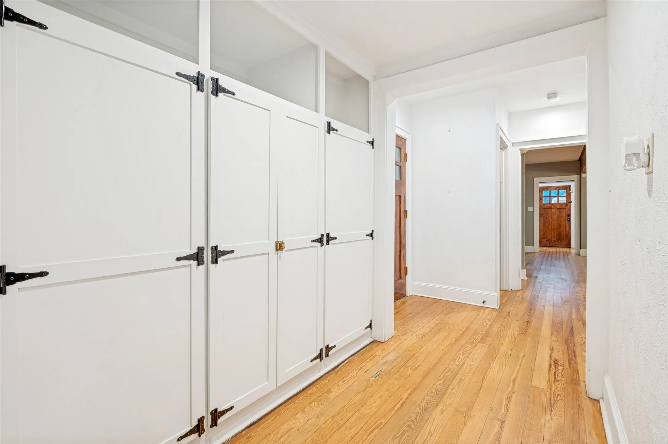 Hall with so much storage!