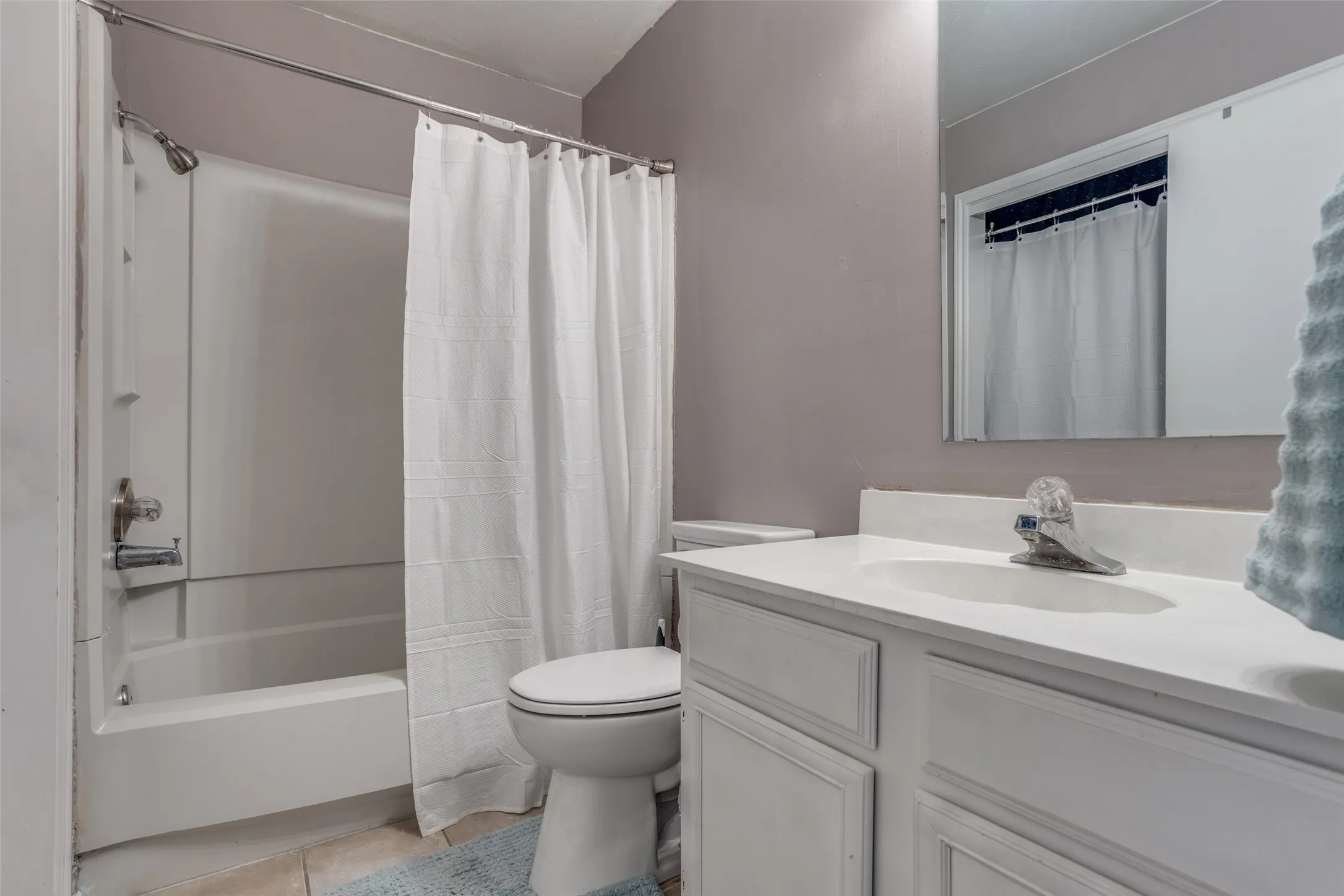 Condominium For Sale in Dallas County , 5913 Lake Hubbard Parkway 221, Garland, Texas 75043, 2 Bedroom, 2 Bathroom, Garage spaces, 920 Sqft, built in 1981, Price $105,000, mls#21307694, Real Estate Agent in Garland, Homes For Sale in Dallas county, Homes For Sale in Garland, Realtor in Garland Texas, Real Estate Brokerage Independent Realty Texas, Luminita Cordes Realtor