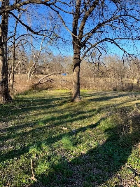 Improved Land For Sale in Red River (TX) County , 1013 W College, Clarksville, Texas 75426, 0, 0, Garage spaces, 0 Sqft, built in 0, Price $9,500, mls#21307699, Real Estate Agent in Clarksville, Homes For Sale in Red River (TX) county, Homes For Sale in Clarksville, Realtor in Clarksville Texas, Real Estate Brokerage Independent Realty Texas, Luminita Cordes Realtor