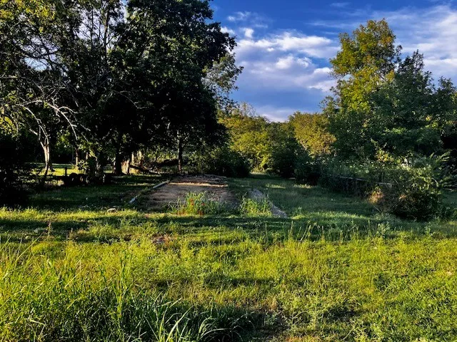 Improved Land For Sale in Red River (TX) County , 1013 W College, Clarksville, Texas 75426, 0, 0, Garage spaces, 0 Sqft, built in 0, Price $9,500, mls#21307699, Real Estate Agent in Clarksville, Homes For Sale in Red River (TX) county, Homes For Sale in Clarksville, Realtor in Clarksville Texas, Real Estate Brokerage Independent Realty Texas, Luminita Cordes Realtor