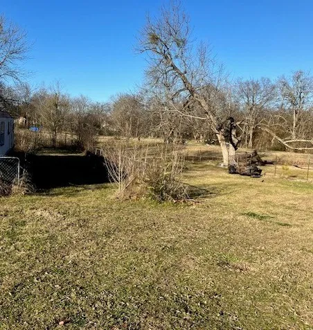 Improved Land For Sale in Red River (TX) County , 1013 W College, Clarksville, Texas 75426, 0, 0, Garage spaces, 0 Sqft, built in 0, Price $9,500, mls#21307699, Real Estate Agent in Clarksville, Homes For Sale in Red River (TX) county, Homes For Sale in Clarksville, Realtor in Clarksville Texas, Real Estate Brokerage Independent Realty Texas, Luminita Cordes Realtor