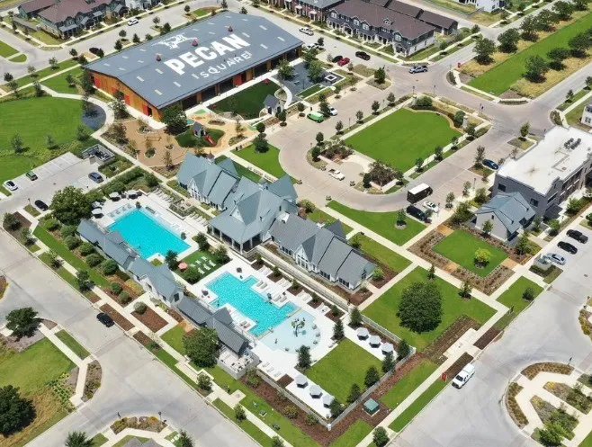 Pecan Square Aerial