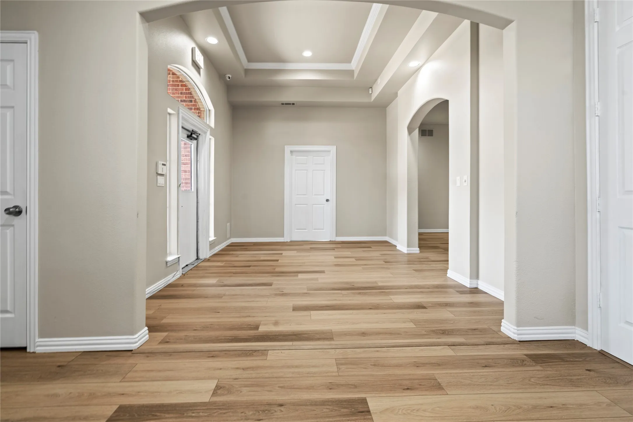 Office For Rent in Tarrant County , 2204 Park Springs Boulevard, Arlington, Texas 76013, 0, 0, Garage spaces, 0 Sqft, built in 1997, mls#21307708, Real Estate Agent in Arlington, Homes For Rent in Tarrant county, Homes For Rent in Arlington, Realtor in Arlington Texas, Real Estate Brokerage Independent Realty Texas, Luminita Cordes Realtor