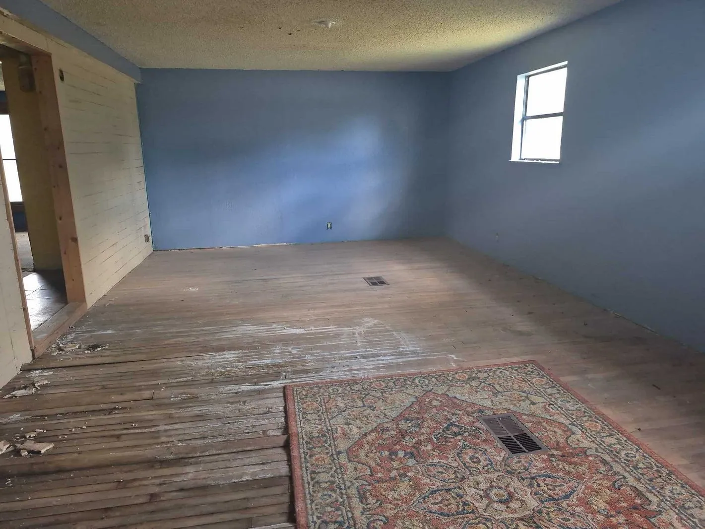 Manufactured Home For Sale in Brown County , 3130 Seabreeze Drive, May, Texas 76857, 4 Bedroom, 2 Bathroom, Garage spaces, 2,228 Sqft, built in 1996, mls#21303362, Real Estate Agent in May, Homes For Sale in Brown county, Homes For Sale in May, Realtor in May Texas, Real Estate Brokerage Independent Realty Texas, Luminita Cordes Realtor