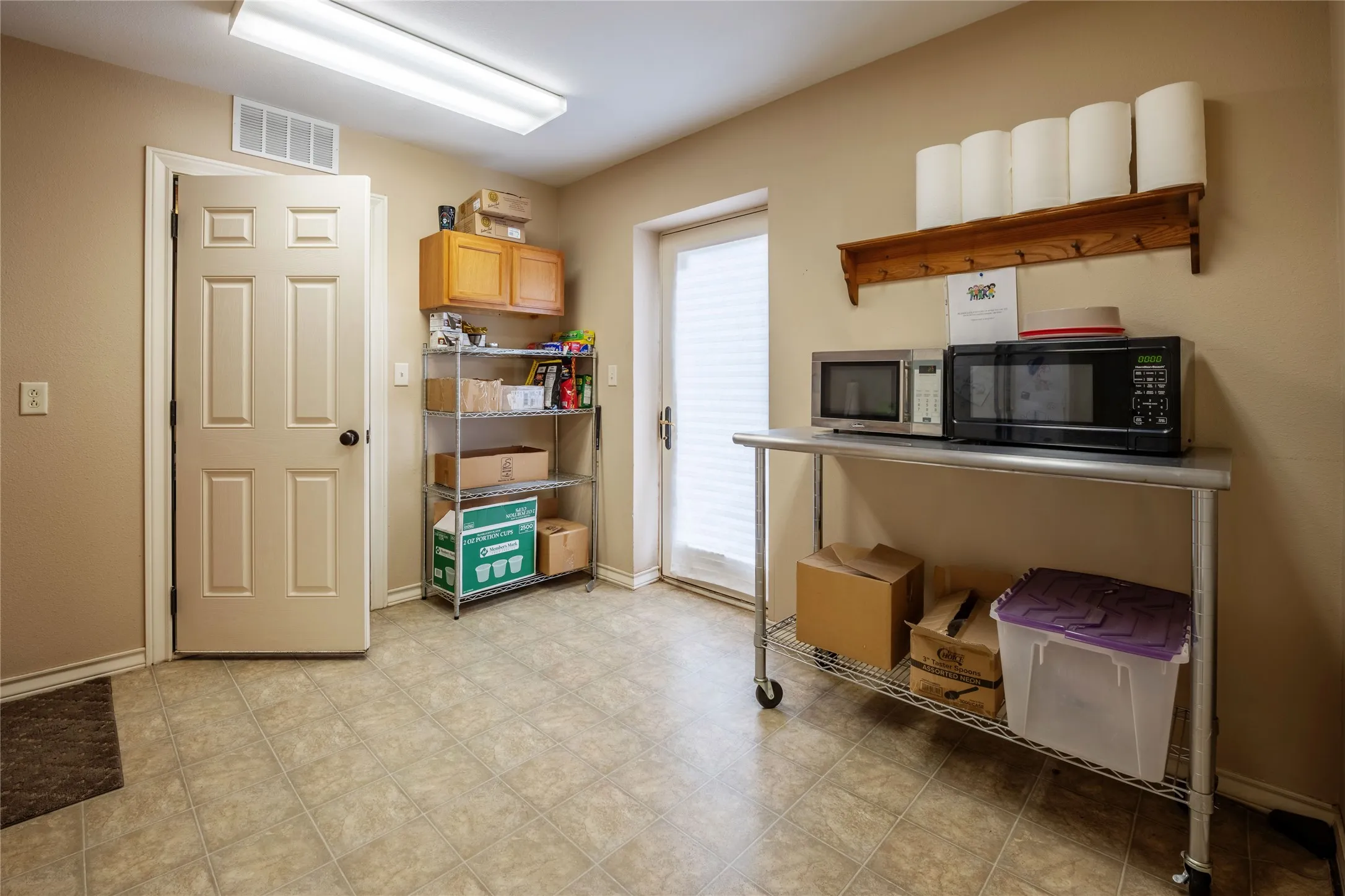 Warehouse For Sale in Lubbock County , 10630 Private Road 1310, Wolfforth, Texas 79382, 0, 0, Garage spaces, 0 Sqft, built in 2008, mls#21307591, Real Estate Agent in Wolfforth, Homes For Sale in Lubbock county, Homes For Sale in Wolfforth, Realtor in Wolfforth Texas, Real Estate Brokerage Independent Realty Texas, Luminita Cordes Realtor