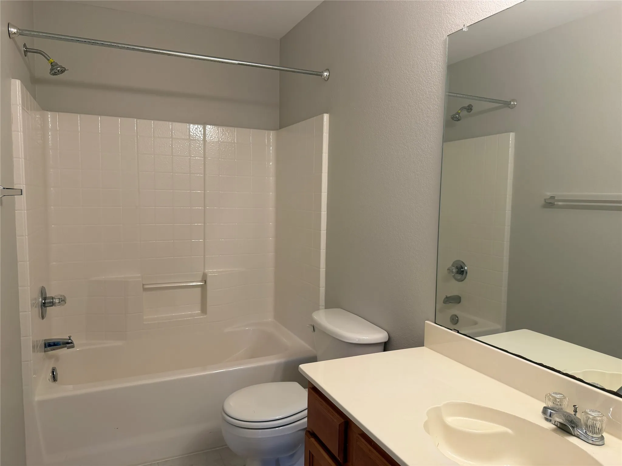 Single Family Residence For Rent in Collin County , 301 Meadow Lark Lane, Anna, Texas 75409, 3 Bedroom, 2 Bathroom, 2 Garage spaces, 1,391 Sqft, built in 2005, mls#21307720, Real Estate Agent in Anna, Homes For Rent in Collin county, Homes For Rent in Anna, Realtor in Anna Texas, Real Estate Brokerage Independent Realty Texas, Luminita Cordes Realtor