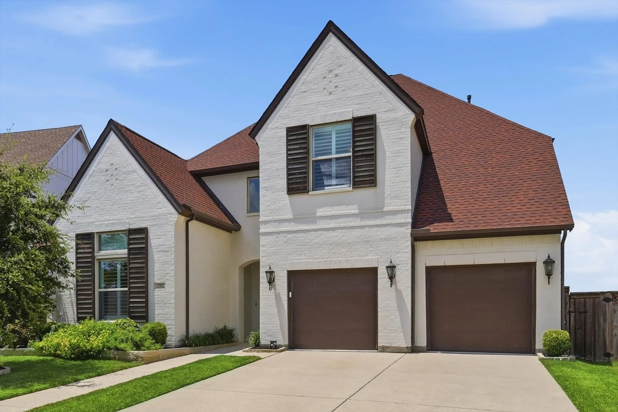 Single Family Residence For Sale in Parker County , 1713 Roundtree Circle E, Fort Worth, Texas 76008, 4 Bedroom, 5 Bathroom, 2 Garage spaces, 3,917 Sqft, built in 2018, mls#21274828, Real Estate Agent in Fort Worth, Homes For Sale in Parker county, Homes For Sale in Fort Worth, Realtor in Fort Worth Texas, Real Estate Brokerage Independent Realty Texas, Luminita Cordes Realtor
