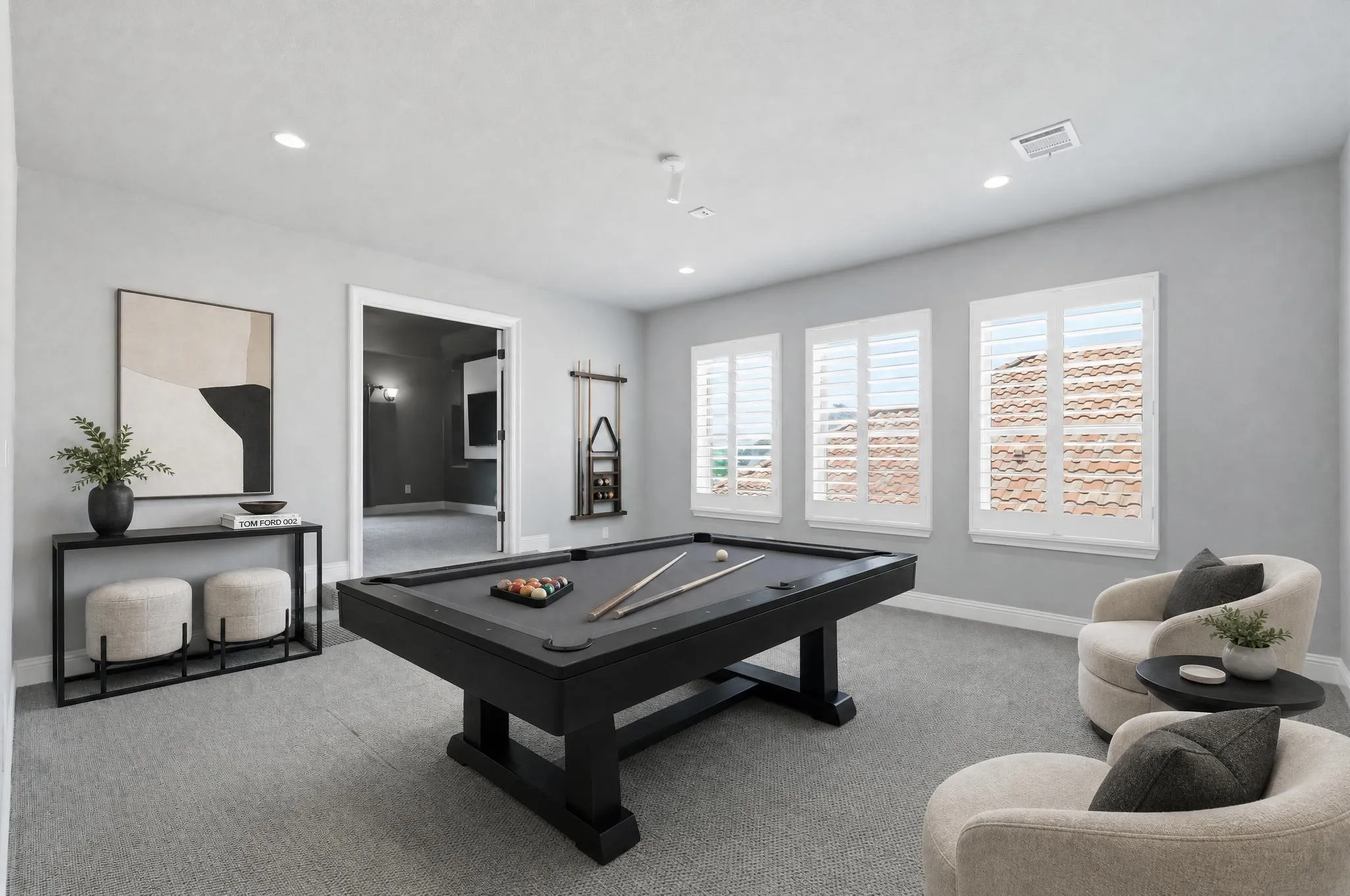 Single Family Residence For Sale in Parker County , 1713 Roundtree Circle E, Fort Worth, Texas 76008, 4 Bedroom, 5 Bathroom, 2 Garage spaces, 3,917 Sqft, built in 2018, mls#21274828, Real Estate Agent in Fort Worth, Homes For Sale in Parker county, Homes For Sale in Fort Worth, Realtor in Fort Worth Texas, Real Estate Brokerage Independent Realty Texas, Luminita Cordes Realtor