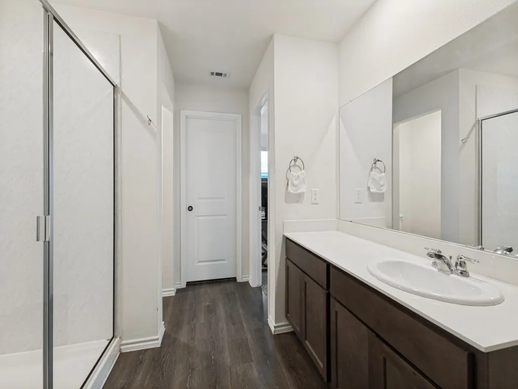 Single Family Residence For Rent in Dallas County , 15127 Athena Drive, Dallas, Texas 75253, 3 Bedroom, 2 Bathroom, 2 Garage spaces, 1,608 Sqft, built in 2022, mls#21301674, Real Estate Agent in Dallas, Homes For Rent in Dallas county, Homes For Rent in Dallas, Realtor in Dallas Texas, Real Estate Brokerage Independent Realty Texas, Luminita Cordes Realtor