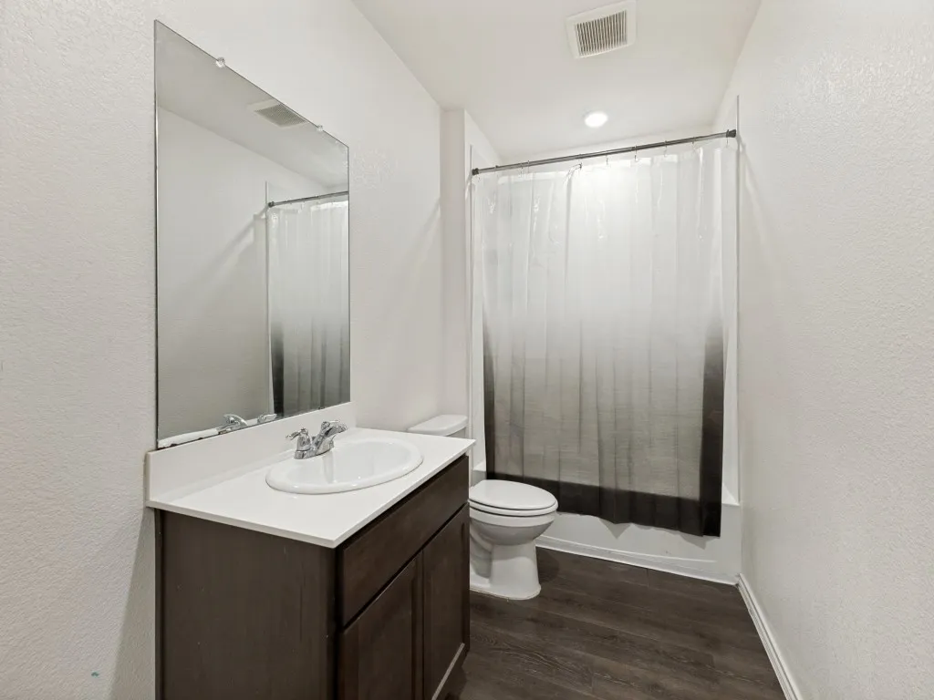 Single Family Residence For Rent in Dallas County , 15127 Athena Drive, Dallas, Texas 75253, 3 Bedroom, 2 Bathroom, 2 Garage spaces, 1,608 Sqft, built in 2022, mls#21301674, Real Estate Agent in Dallas, Homes For Rent in Dallas county, Homes For Rent in Dallas, Realtor in Dallas Texas, Real Estate Brokerage Independent Realty Texas, Luminita Cordes Realtor