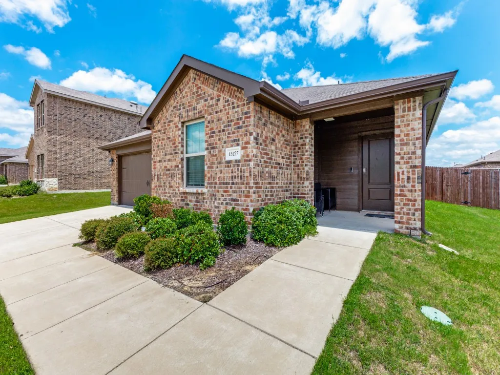 Single Family Residence For Rent in Dallas County , 15127 Athena Drive, Dallas, Texas 75253, 3 Bedroom, 2 Bathroom, 2 Garage spaces, 1,608 Sqft, built in 2022, mls#21301674, Real Estate Agent in Dallas, Homes For Rent in Dallas county, Homes For Rent in Dallas, Realtor in Dallas Texas, Real Estate Brokerage Independent Realty Texas, Luminita Cordes Realtor