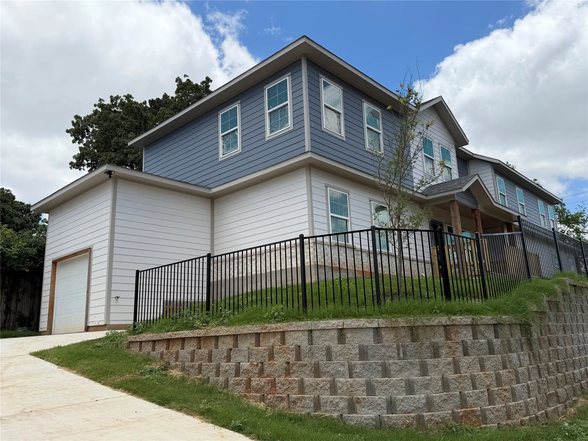 Single Family Residence For Sale in Dallas County , 1371 Cooper, Dallas, Texas 75215, 4 Bedroom, 3 Bathroom, 1 Garage spaces, 1,706 Sqft, built in 2026, mls#21307558, Real Estate Agent in Dallas, Homes For Sale in Dallas county, Homes For Sale in Dallas, Realtor in Dallas Texas, Real Estate Brokerage Independent Realty Texas, Luminita Cordes Realtor