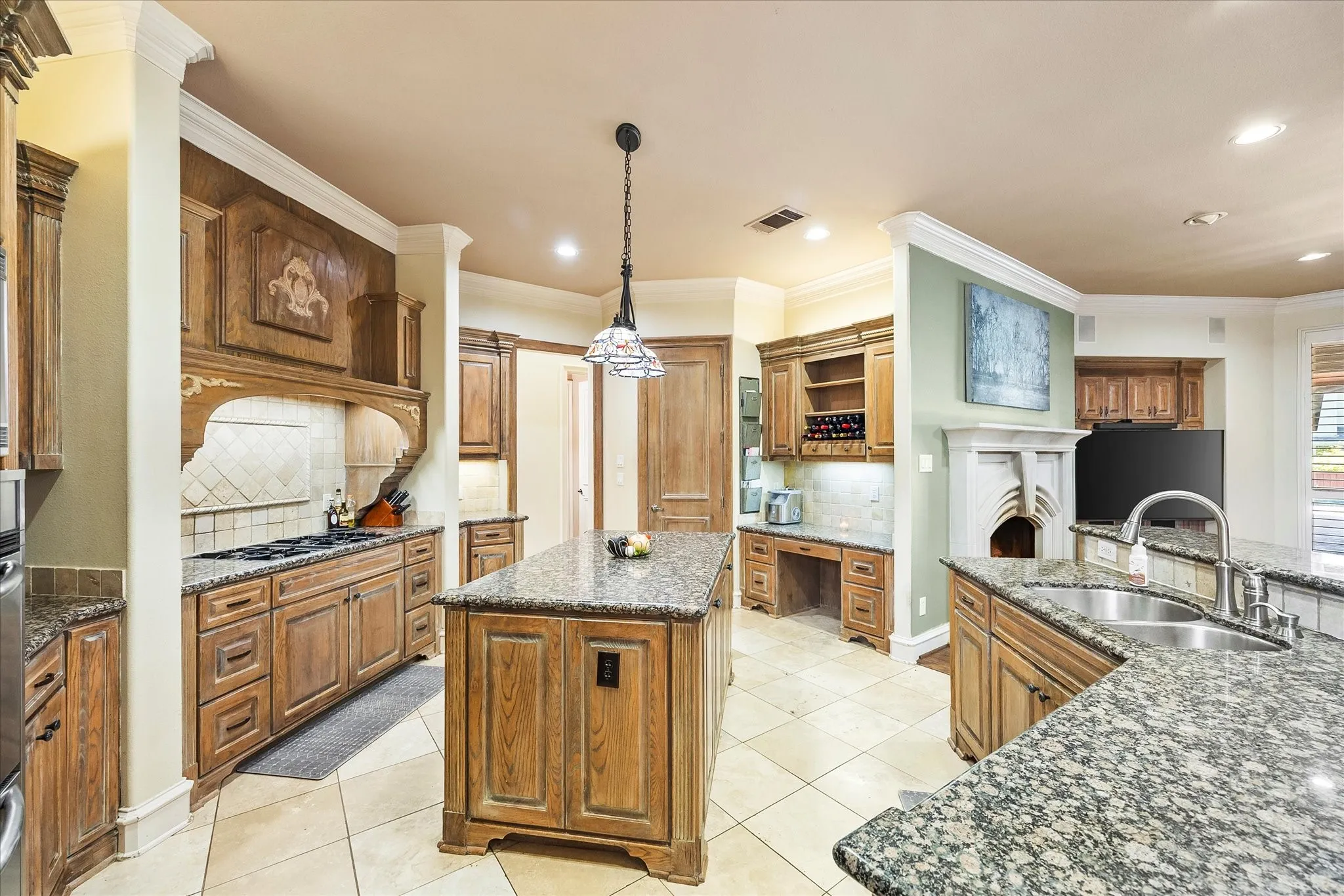 Single Family Residence For Sale in Rockwall County , 700 Starlight Pass, Heath, Texas 75032, 5 Bedroom, 4 Bathroom, 3 Garage spaces, 4,133 Sqft, built in 2002, mls#21307126, Real Estate Agent in Heath, Homes For Sale in Rockwall county, Homes For Sale in Heath, Realtor in Heath Texas, Real Estate Brokerage Independent Realty Texas, Luminita Cordes Realtor