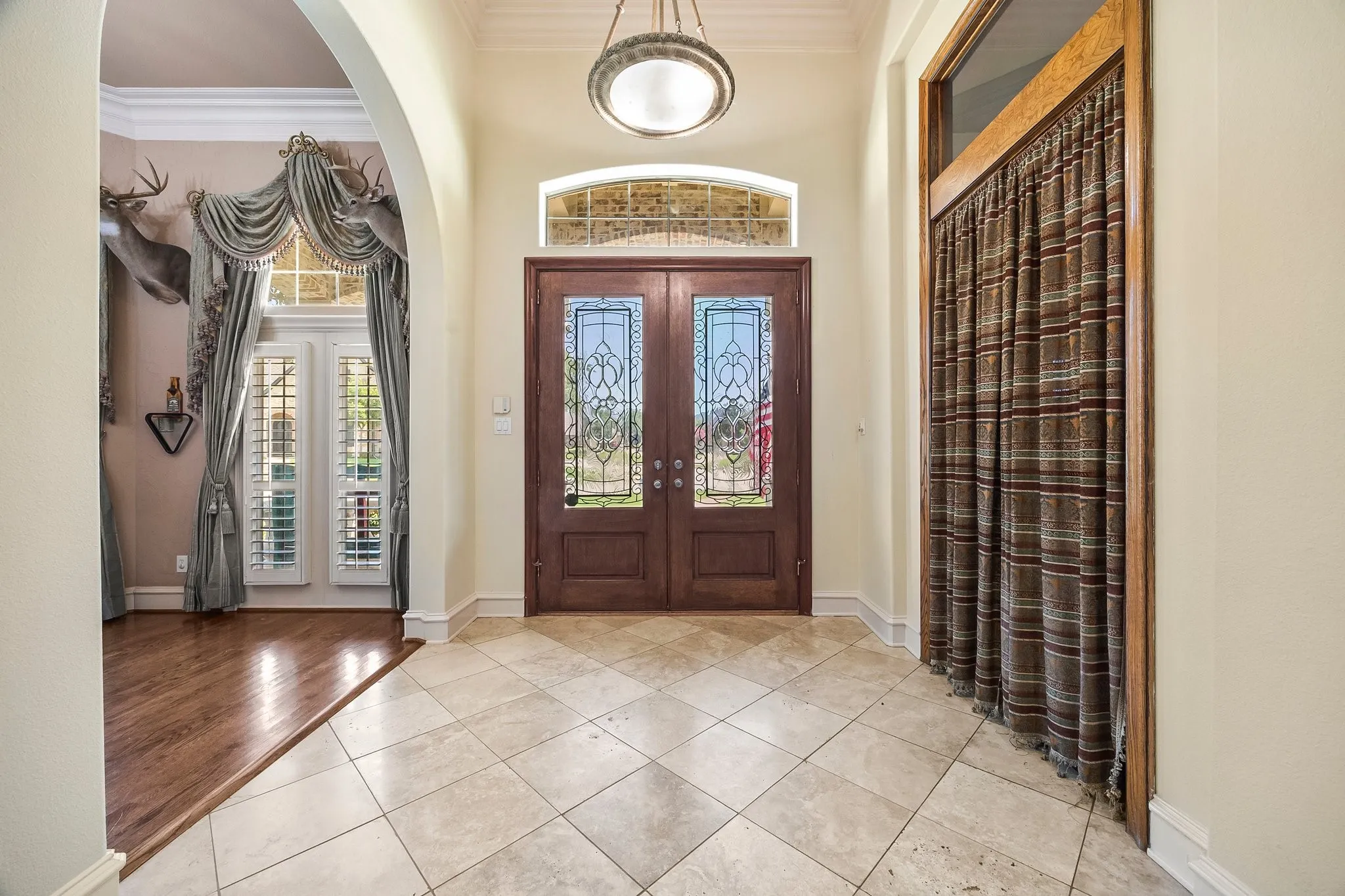 Single Family Residence For Sale in Rockwall County , 700 Starlight Pass, Heath, Texas 75032, 5 Bedroom, 4 Bathroom, 3 Garage spaces, 4,133 Sqft, built in 2002, mls#21307126, Real Estate Agent in Heath, Homes For Sale in Rockwall county, Homes For Sale in Heath, Realtor in Heath Texas, Real Estate Brokerage Independent Realty Texas, Luminita Cordes Realtor