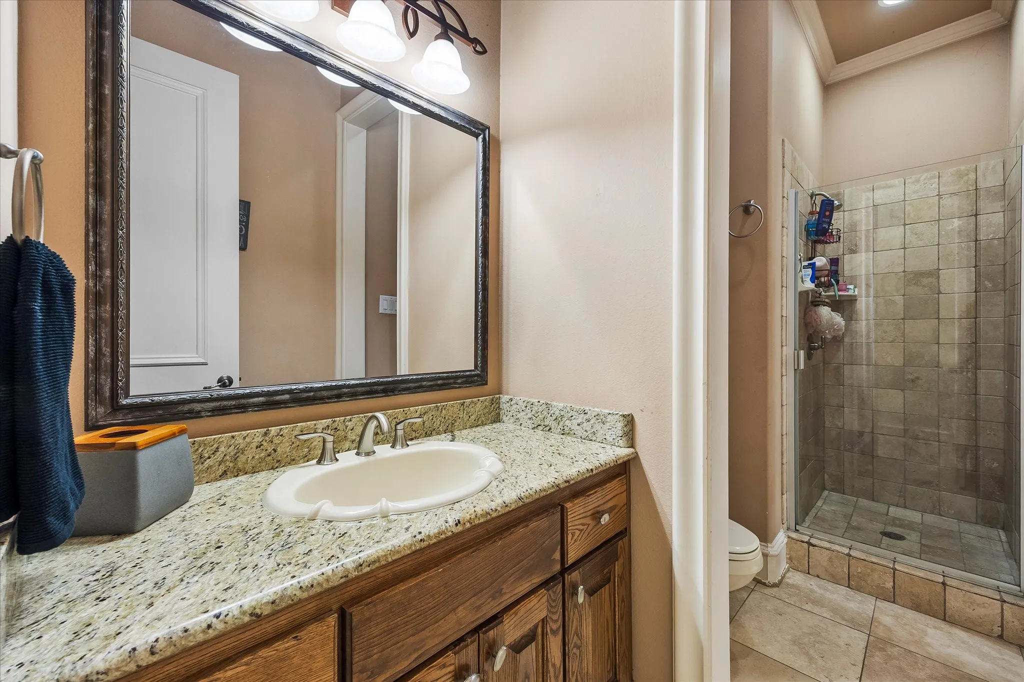 Single Family Residence For Sale in Rockwall County , 700 Starlight Pass, Heath, Texas 75032, 5 Bedroom, 4 Bathroom, 3 Garage spaces, 4,133 Sqft, built in 2002, mls#21307126, Real Estate Agent in Heath, Homes For Sale in Rockwall county, Homes For Sale in Heath, Realtor in Heath Texas, Real Estate Brokerage Independent Realty Texas, Luminita Cordes Realtor