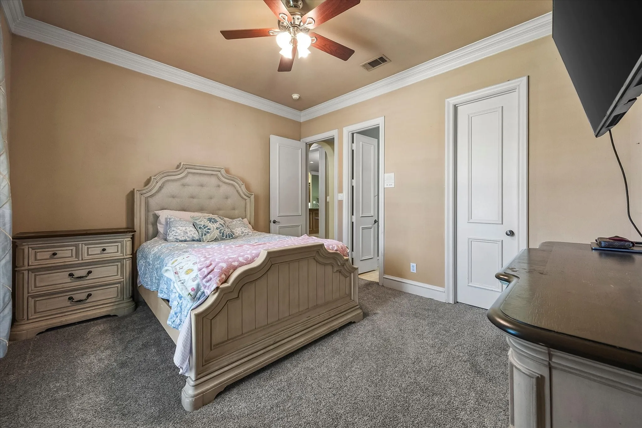 Single Family Residence For Sale in Rockwall County , 700 Starlight Pass, Heath, Texas 75032, 5 Bedroom, 4 Bathroom, 3 Garage spaces, 4,133 Sqft, built in 2002, mls#21307126, Real Estate Agent in Heath, Homes For Sale in Rockwall county, Homes For Sale in Heath, Realtor in Heath Texas, Real Estate Brokerage Independent Realty Texas, Luminita Cordes Realtor