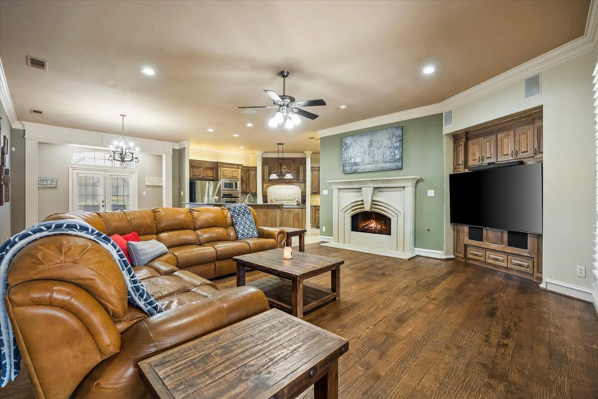 Single Family Residence For Sale in Rockwall County , 700 Starlight Pass, Heath, Texas 75032, 5 Bedroom, 4 Bathroom, 3 Garage spaces, 4,133 Sqft, built in 2002, mls#21307126, Real Estate Agent in Heath, Homes For Sale in Rockwall county, Homes For Sale in Heath, Realtor in Heath Texas, Real Estate Brokerage Independent Realty Texas, Luminita Cordes Realtor