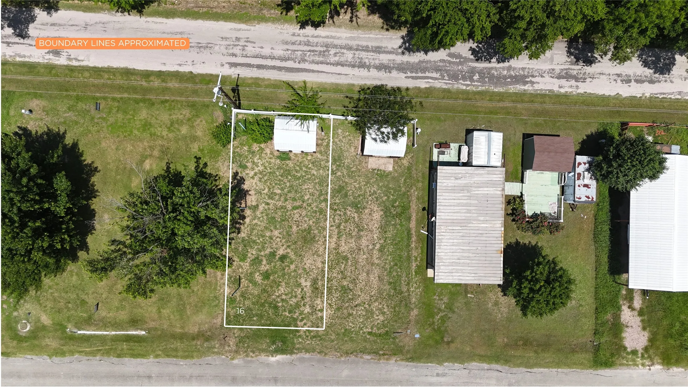 Aerial boundary view highlighting Lot 16’s placement within Pelican Isle.