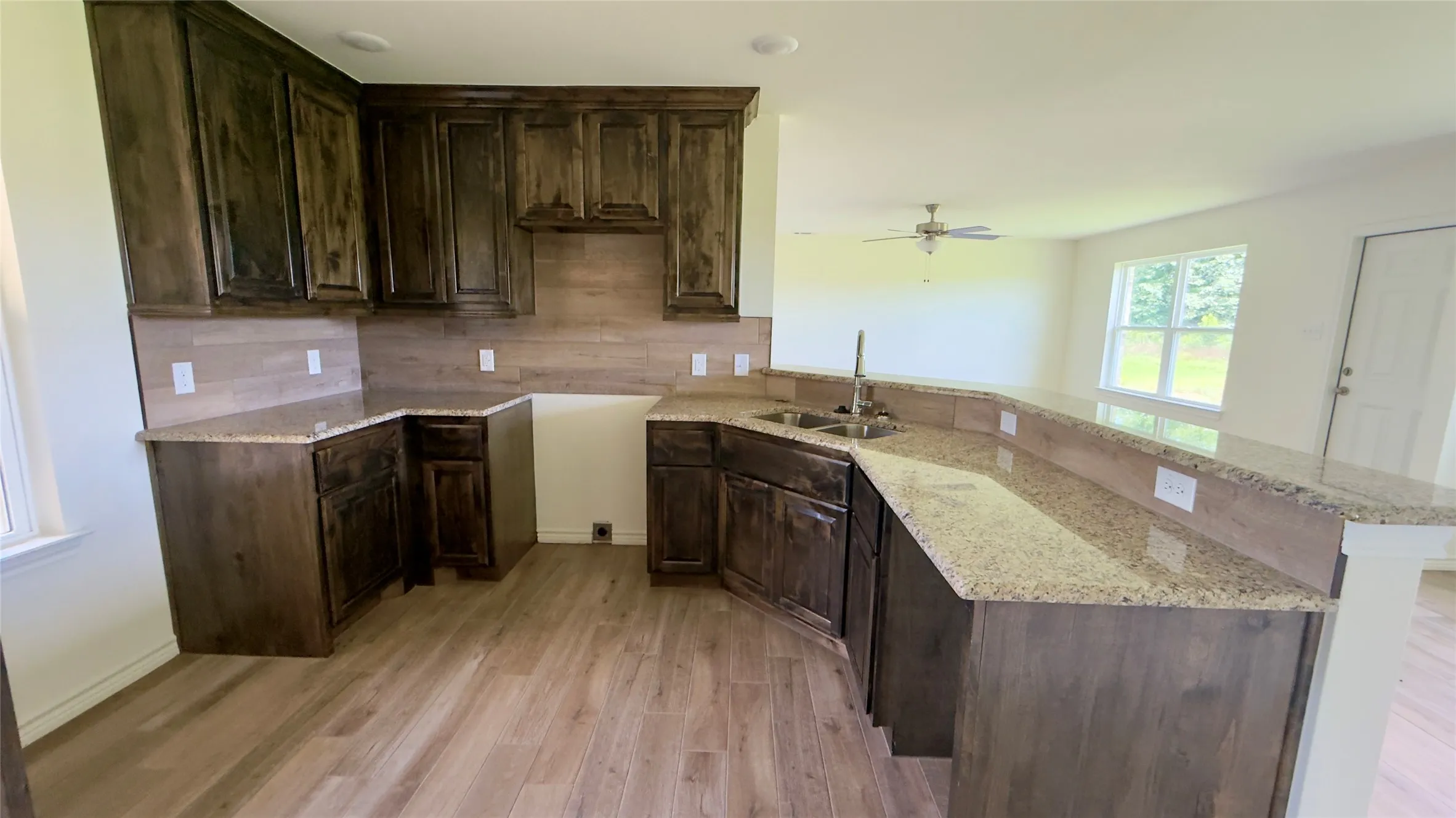 Single Family Residence For Rent in Van Zandt County , 2607 VZ County Road 2403, Canton, Texas 75103, 4 Bedroom, 2 Bathroom, Garage spaces, 1,538 Sqft, built in 2026, mls#21307781, Real Estate Agent in Canton, Homes For Rent in Van Zandt county, Homes For Rent in Canton, Realtor in Canton Texas, Real Estate Brokerage Independent Realty Texas, Luminita Cordes Realtor