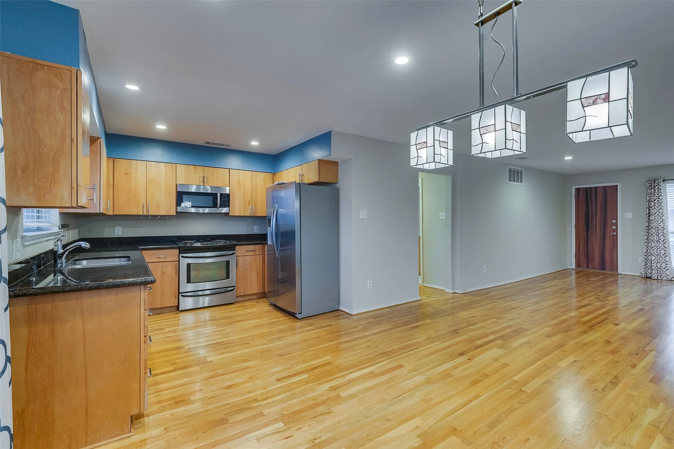 Kitchen -Dining