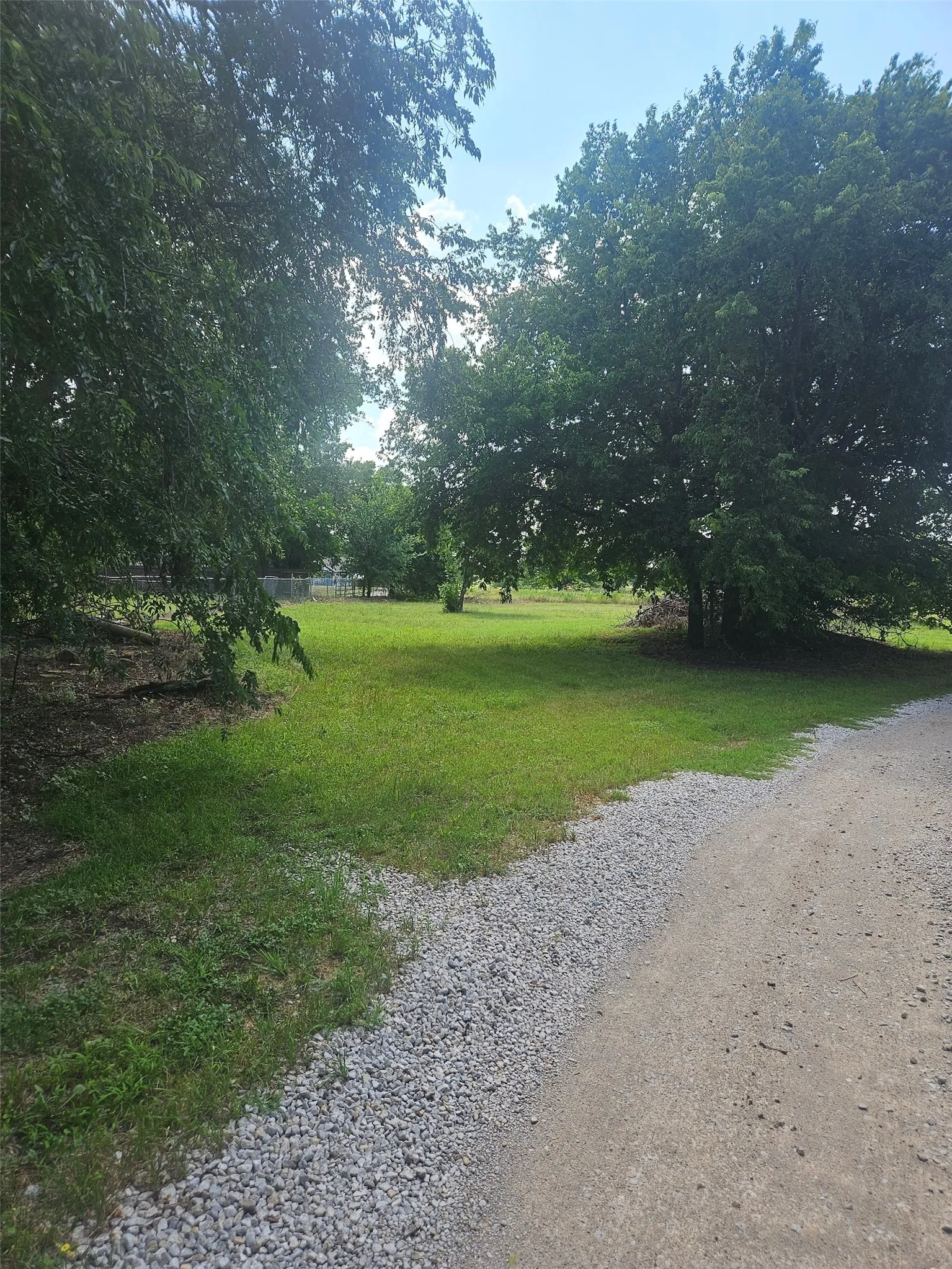 Private road thru property