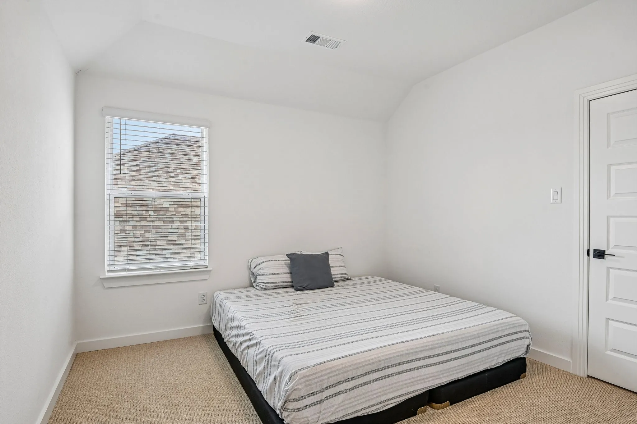 Single Family Residence For Sale in Collin County , 3110 Campbell Drive, Melissa, Texas 75454, 5 Bedroom, 4 Bathroom, 2 Garage spaces, 3,210 Sqft, built in 2023, mls#21307746, Real Estate Agent in Melissa, Homes For Sale in Collin county, Homes For Sale in Melissa, Realtor in Melissa Texas, Real Estate Brokerage Independent Realty Texas, Luminita Cordes Realtor