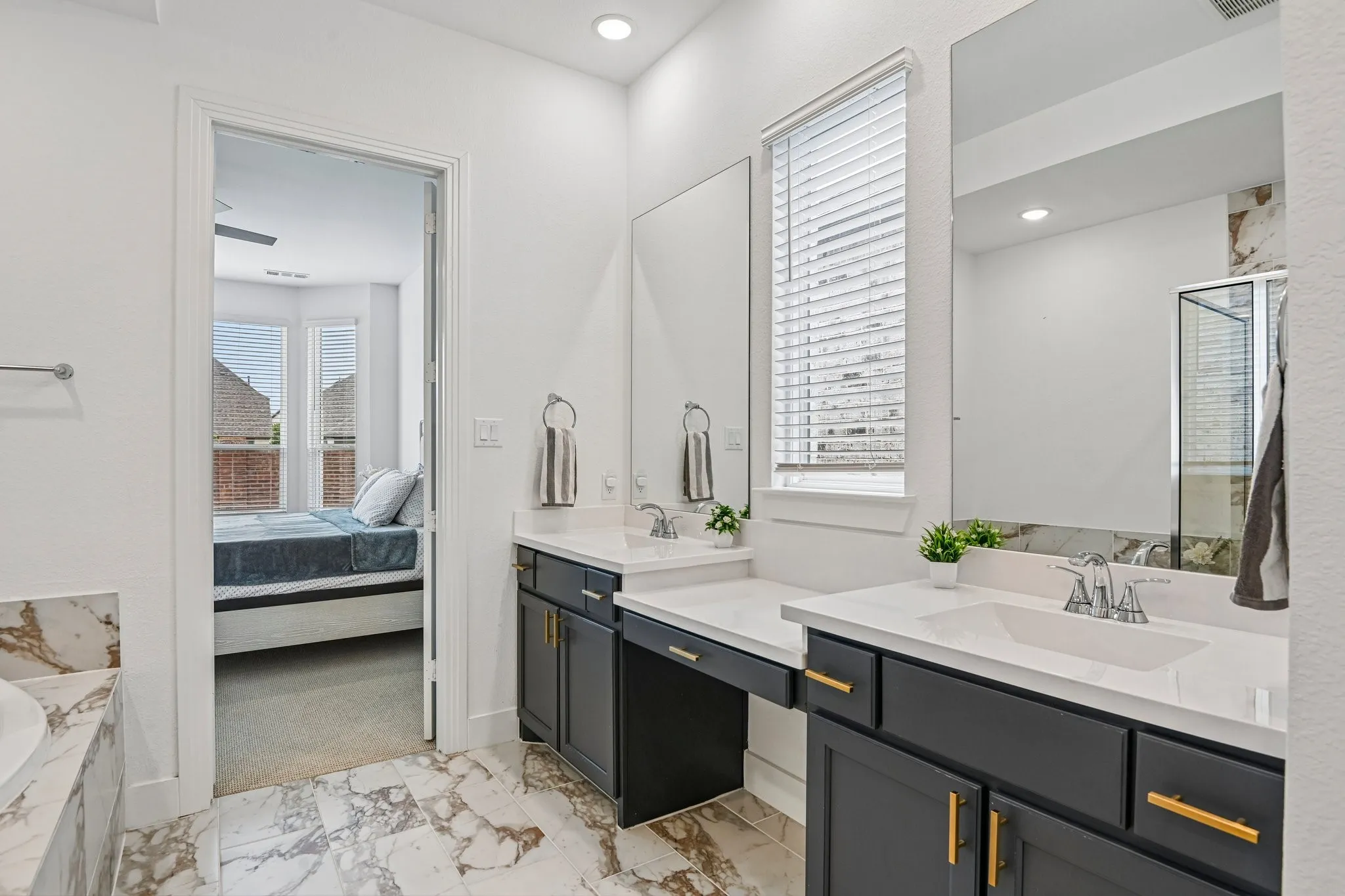 Single Family Residence For Sale in Collin County , 3110 Campbell Drive, Melissa, Texas 75454, 5 Bedroom, 4 Bathroom, 2 Garage spaces, 3,210 Sqft, built in 2023, mls#21307746, Real Estate Agent in Melissa, Homes For Sale in Collin county, Homes For Sale in Melissa, Realtor in Melissa Texas, Real Estate Brokerage Independent Realty Texas, Luminita Cordes Realtor