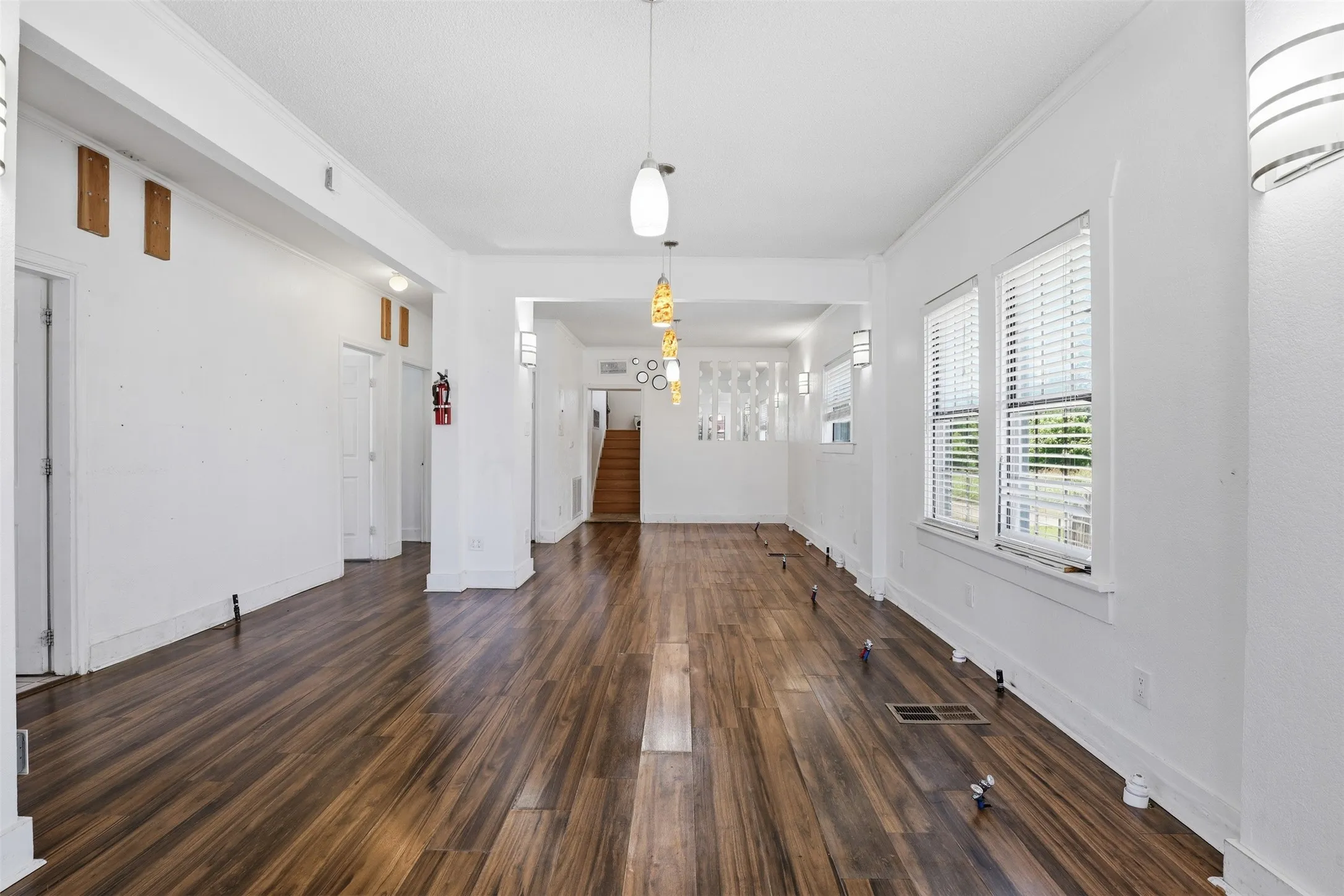 Office For Sale in Johnson County , 1115 N Main Street, Cleburne, Texas 76033, 0, 0, Garage spaces, 0 Sqft, built in 1940, mls#21307818, Real Estate Agent in Cleburne, Homes For Sale in Johnson county, Homes For Sale in Cleburne, Realtor in Cleburne Texas, Real Estate Brokerage Independent Realty Texas, Luminita Cordes Realtor