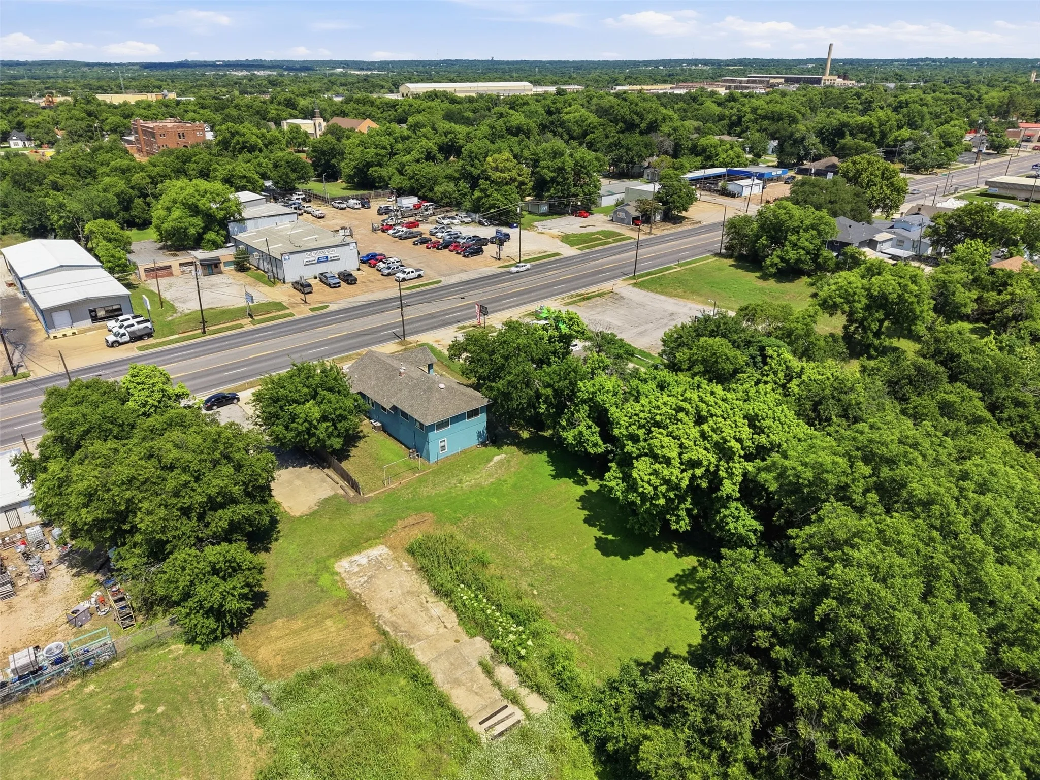Office For Sale in Johnson County , 1115 N Main Street, Cleburne, Texas 76033, 0, 0, Garage spaces, 0 Sqft, built in 1940, mls#21307818, Real Estate Agent in Cleburne, Homes For Sale in Johnson county, Homes For Sale in Cleburne, Realtor in Cleburne Texas, Real Estate Brokerage Independent Realty Texas, Luminita Cordes Realtor