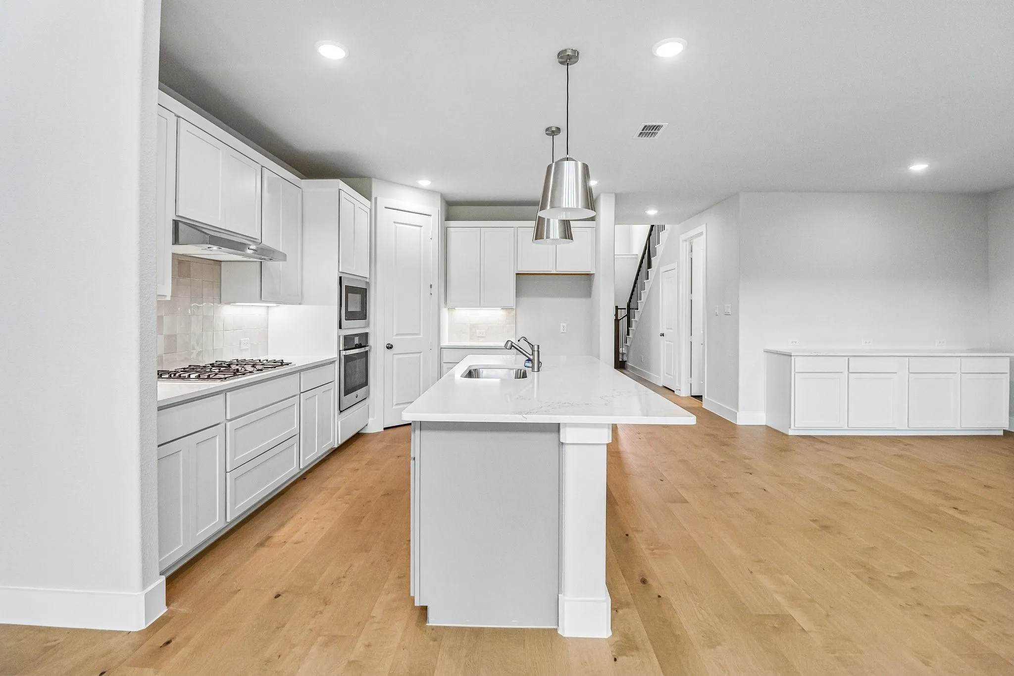 Single Family Residence For Sale in Collin County , 6340 Simone Avenue, Mc Kinney, Texas 75071, 4 Bedroom, 4 Bathroom, 2 Garage spaces, 3,504 Sqft, built in 2026, mls#21304415, Real Estate Agent in Mc Kinney, Homes For Sale in Collin county, Homes For Sale in Mc Kinney, Realtor in Mc Kinney Texas, Real Estate Brokerage Independent Realty Texas, Luminita Cordes Realtor