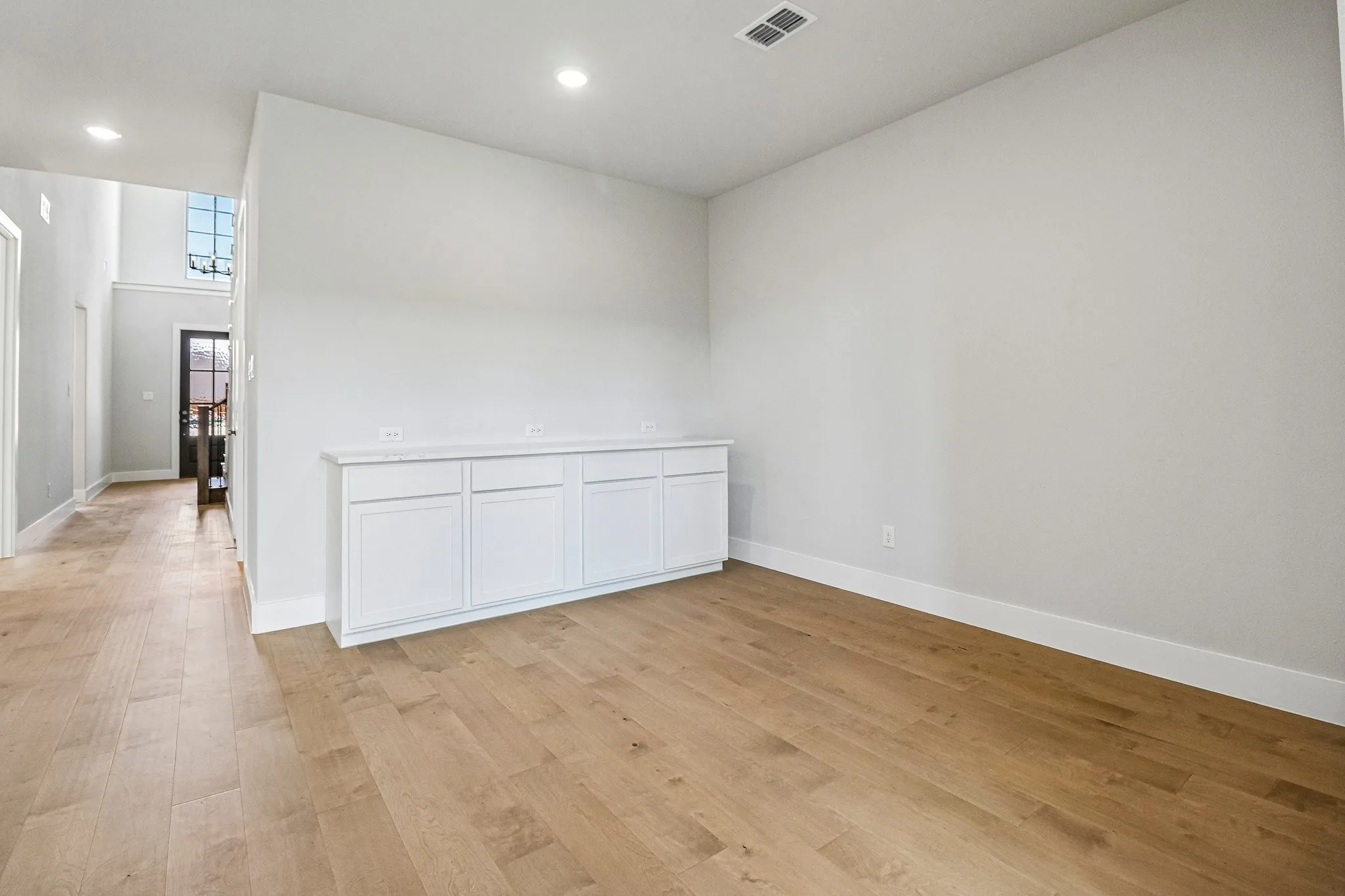 Single Family Residence For Sale in Collin County , 6340 Simone Avenue, Mc Kinney, Texas 75071, 4 Bedroom, 4 Bathroom, 2 Garage spaces, 3,504 Sqft, built in 2026, mls#21304415, Real Estate Agent in Mc Kinney, Homes For Sale in Collin county, Homes For Sale in Mc Kinney, Realtor in Mc Kinney Texas, Real Estate Brokerage Independent Realty Texas, Luminita Cordes Realtor